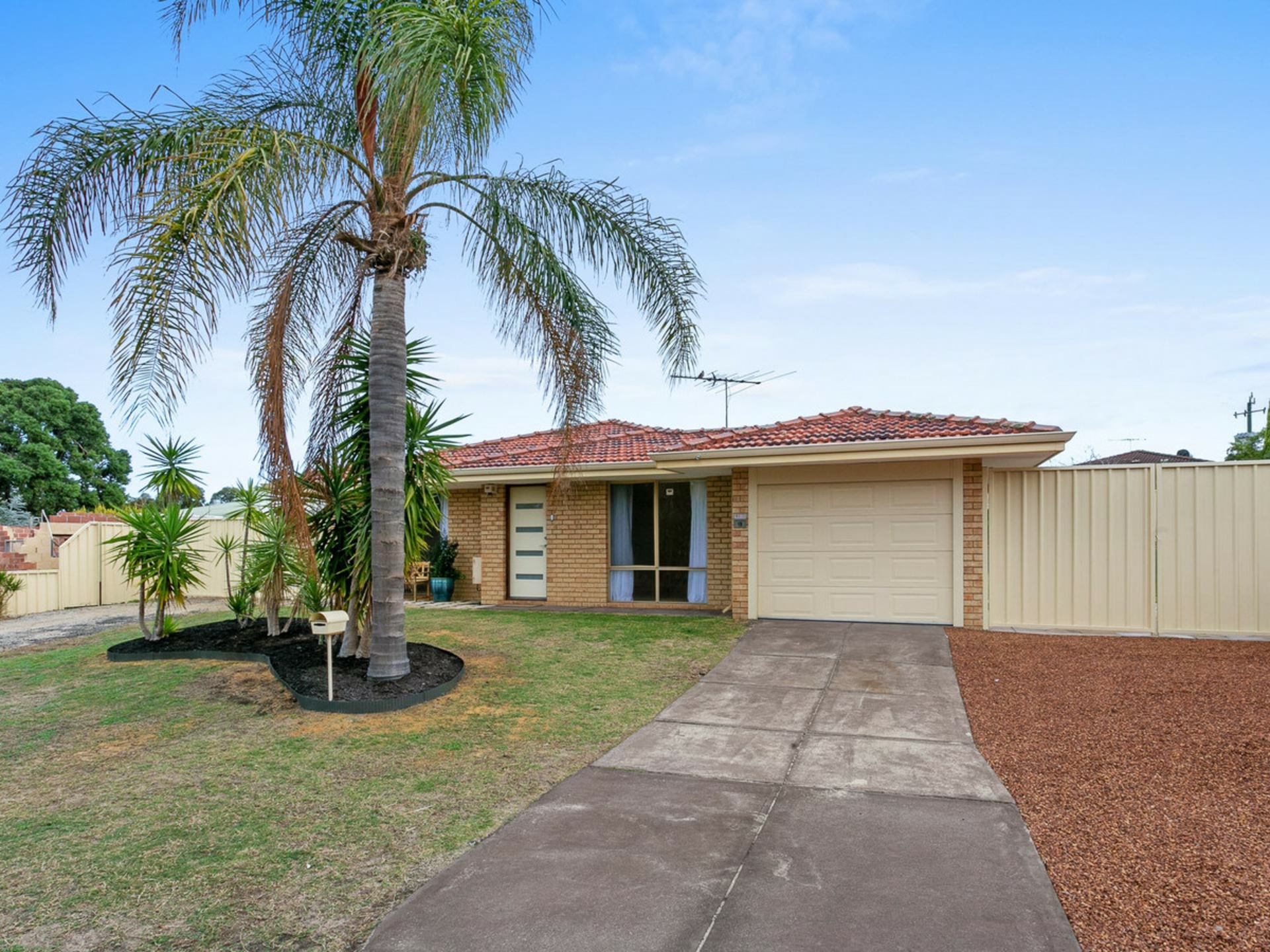 19 Trafalgar Gardens, MARANGAROO