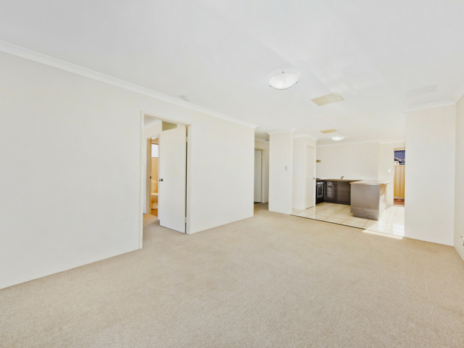 24a Eastdene Circle, NOLLAMARA
