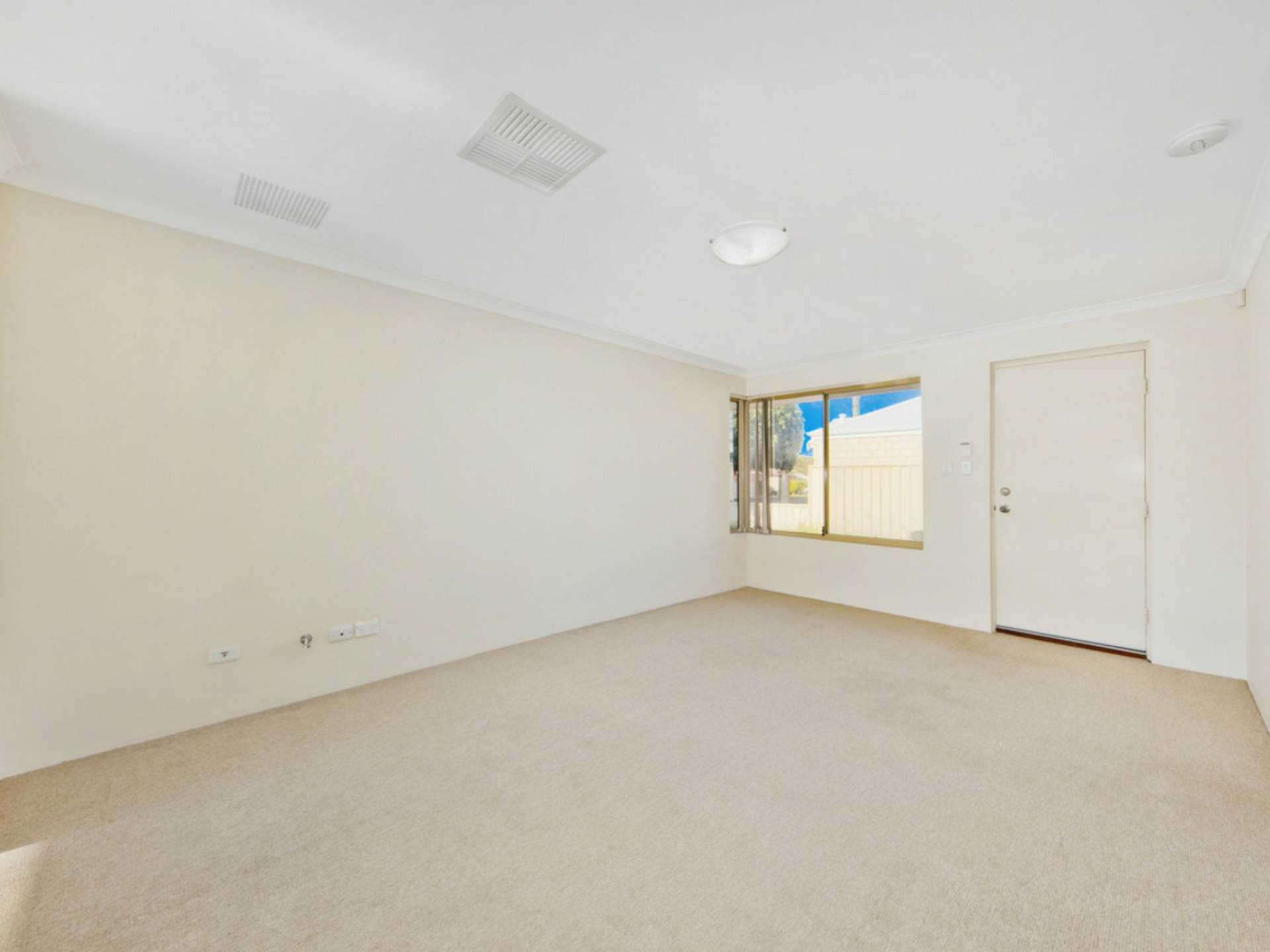 24a Eastdene Circle, NOLLAMARA