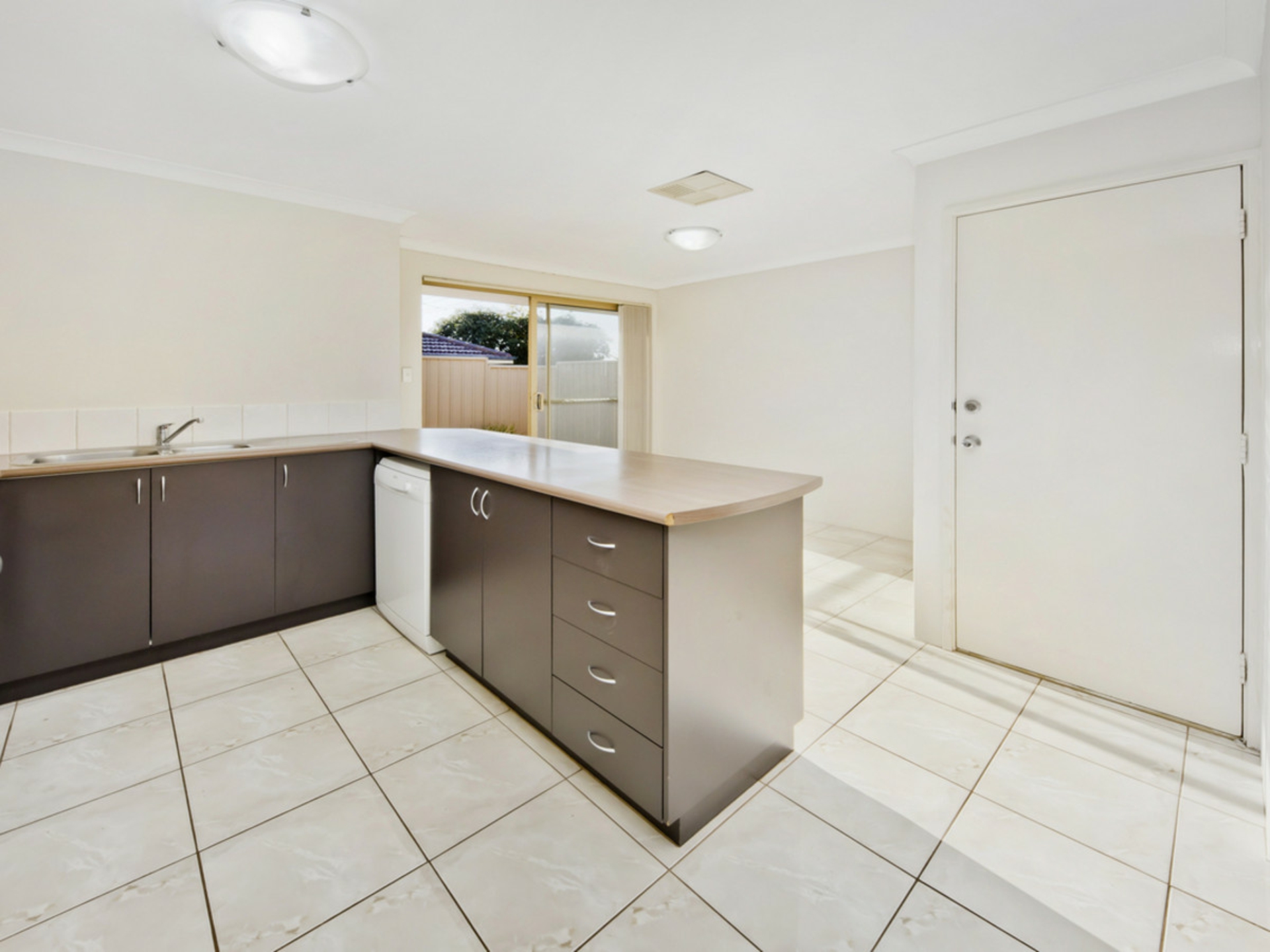 24a Eastdene Circle, NOLLAMARA