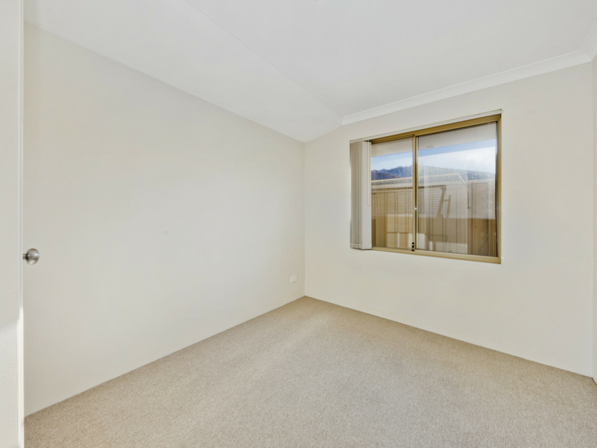 24a Eastdene Circle, NOLLAMARA