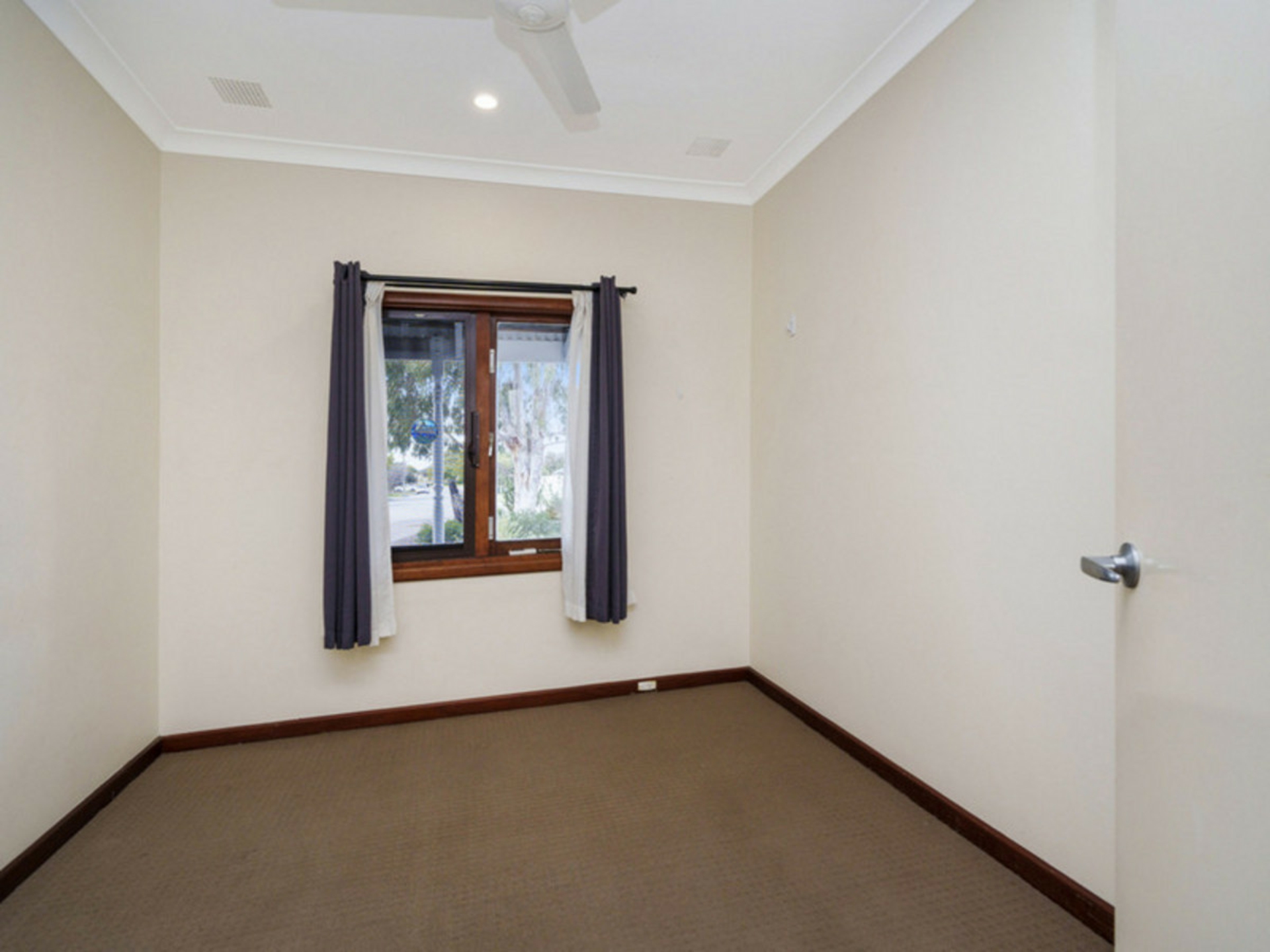 15 Wade Street, EMBLETON