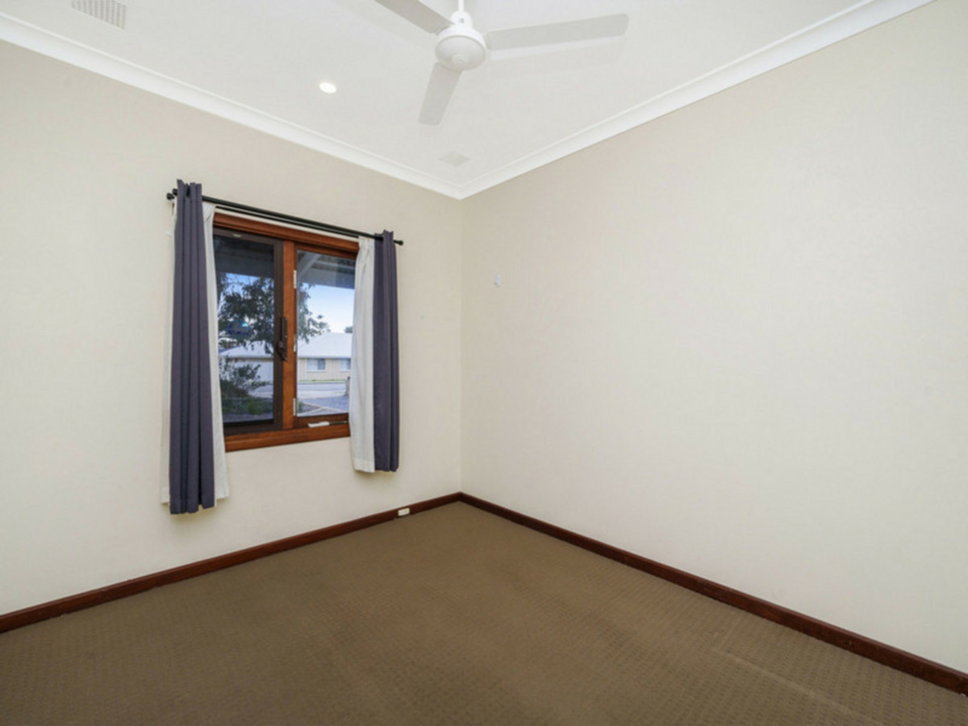 15 Wade Street, EMBLETON