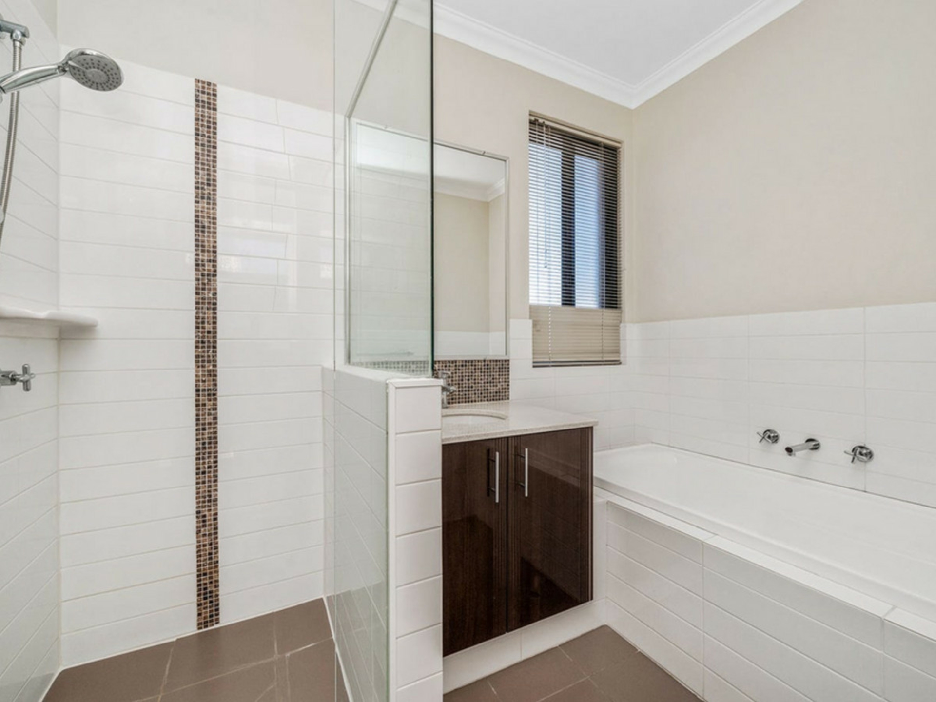 15A Tyler Street, JOONDANNA