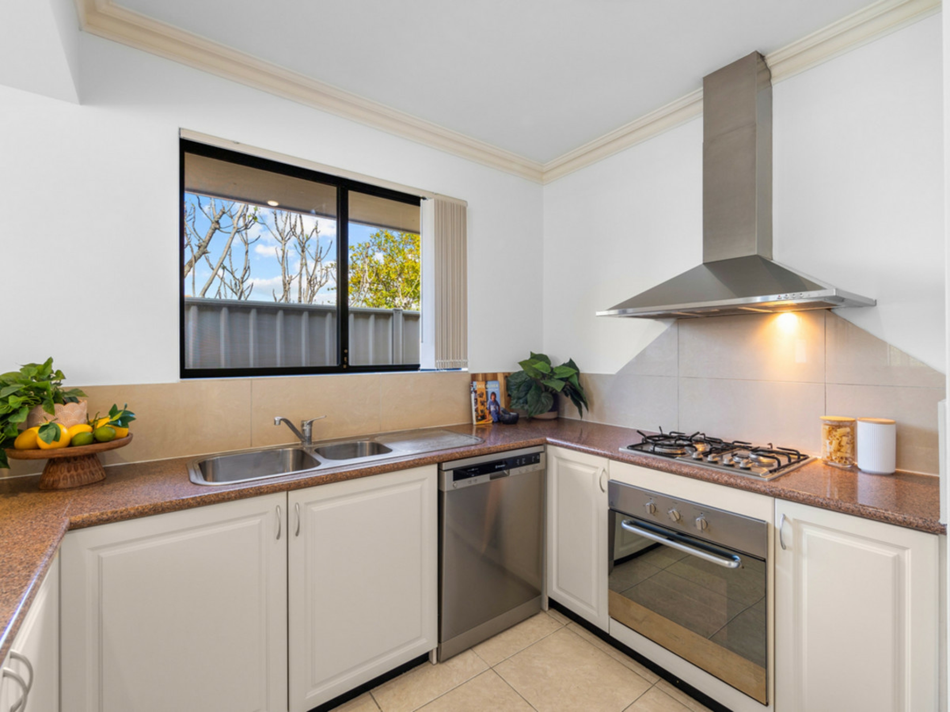 1/117 Beechboro Road South, BAYSWATER