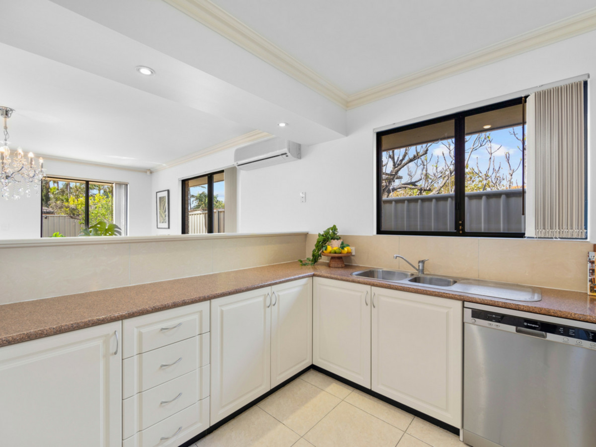 1/117 Beechboro Road South, BAYSWATER