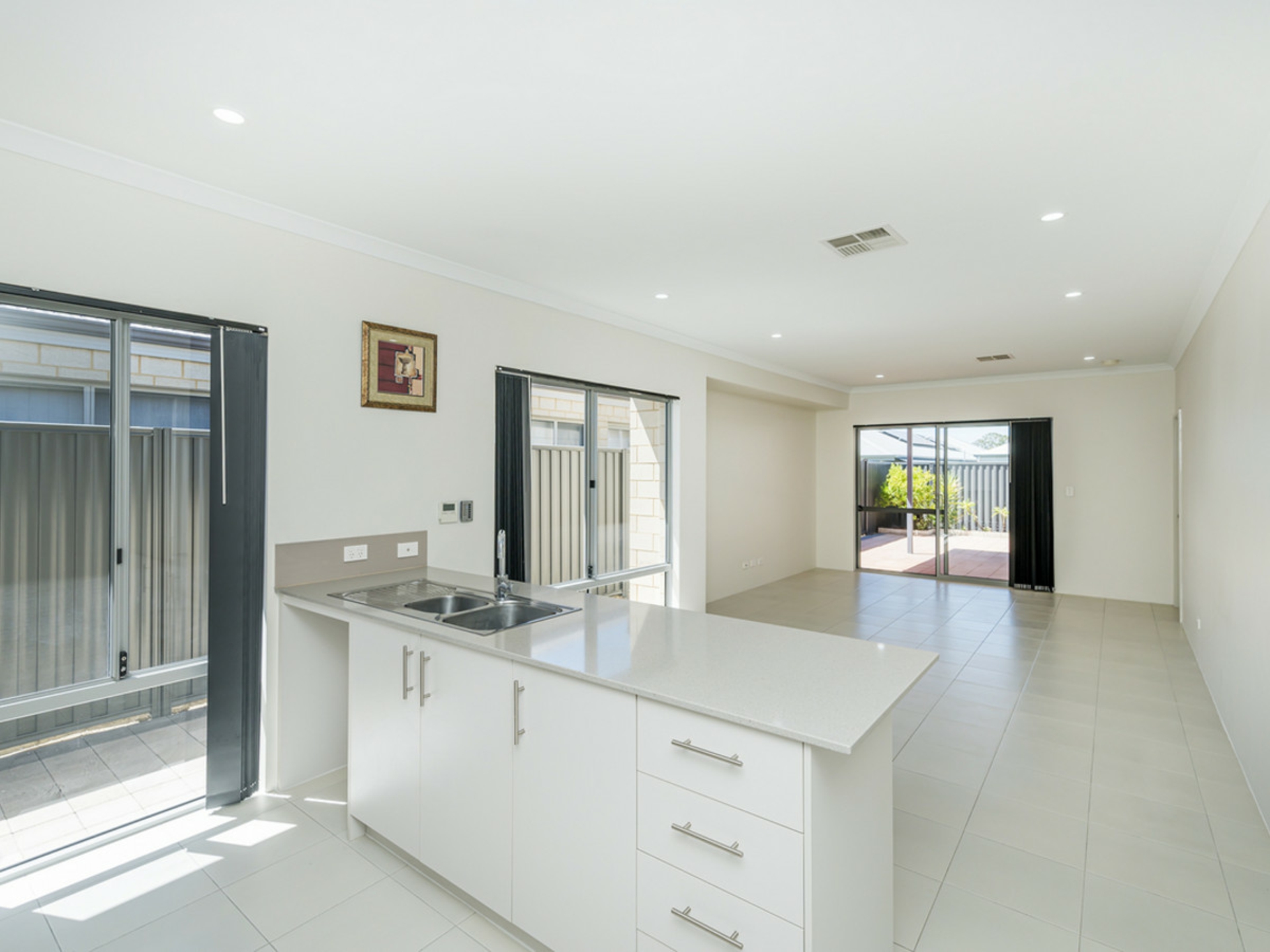 15 Perlis Road, BRABHAM