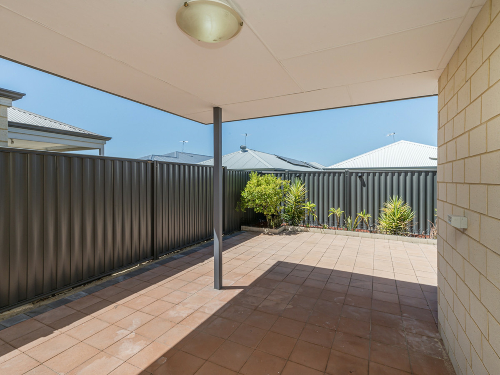 15 Perlis Road, BRABHAM