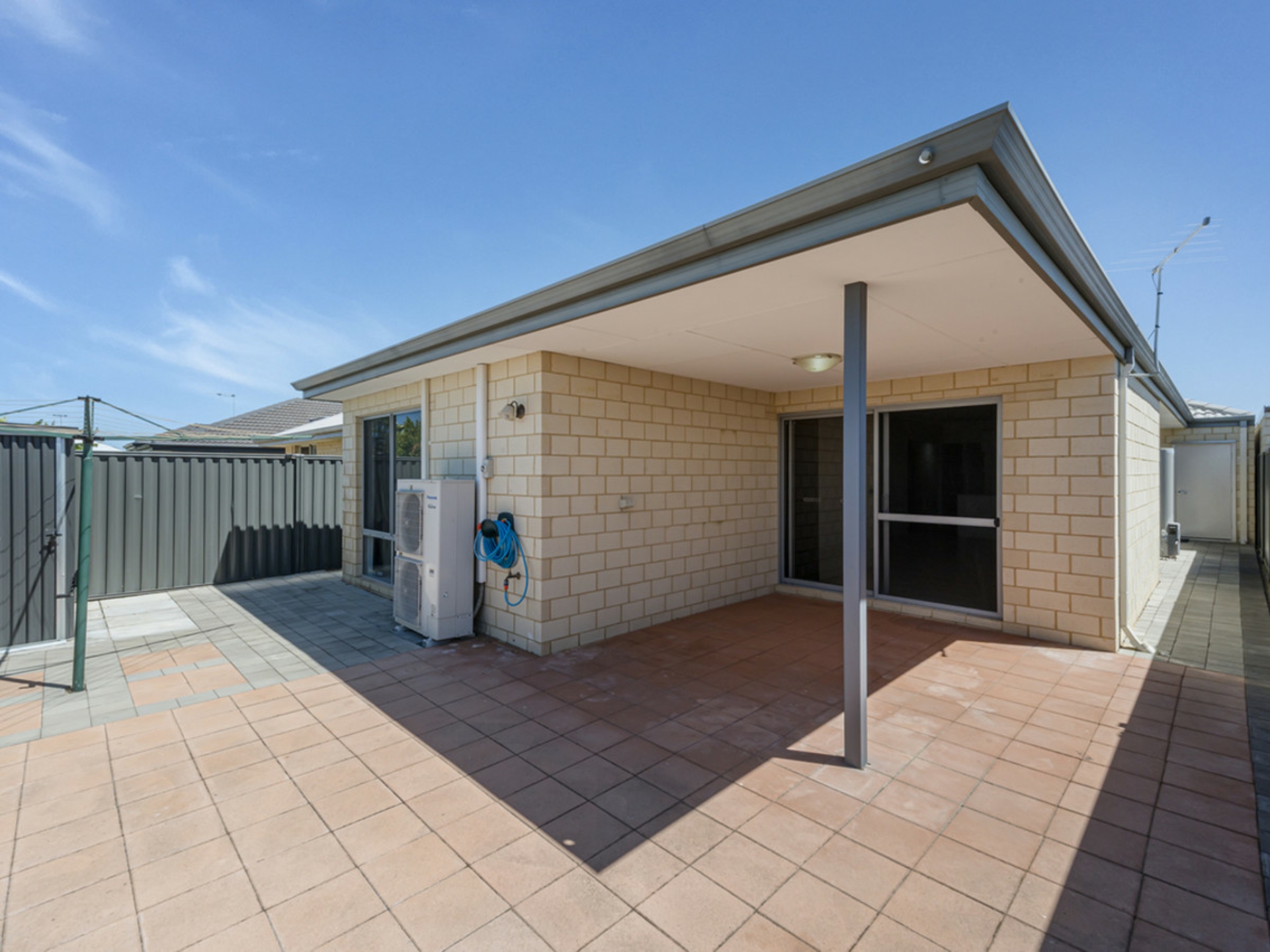 15 Perlis Road, BRABHAM