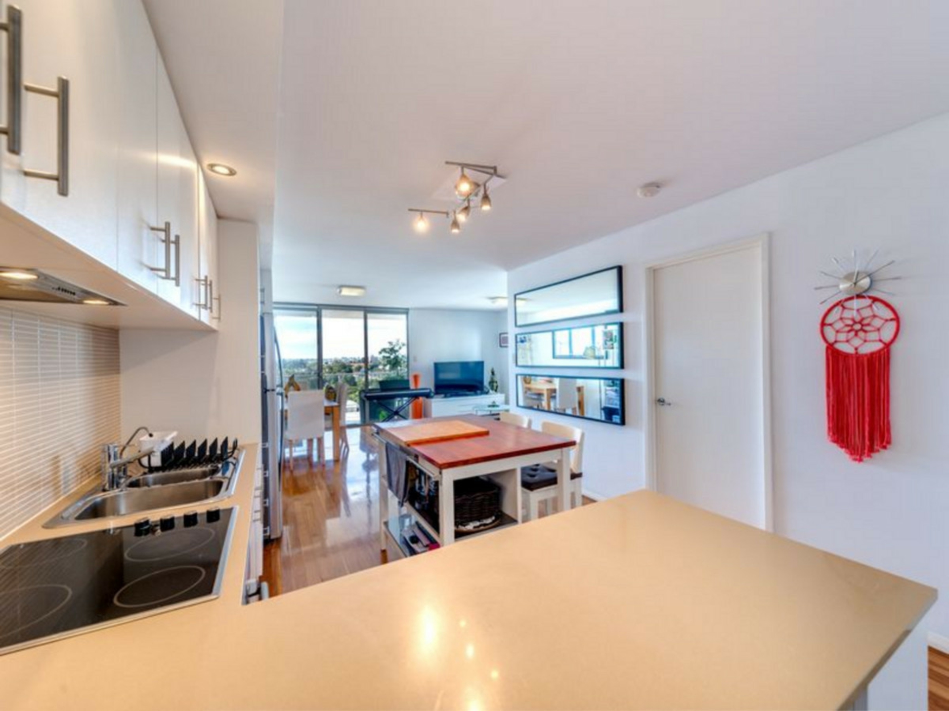 18/1 Douro Place — photo 4 of 18