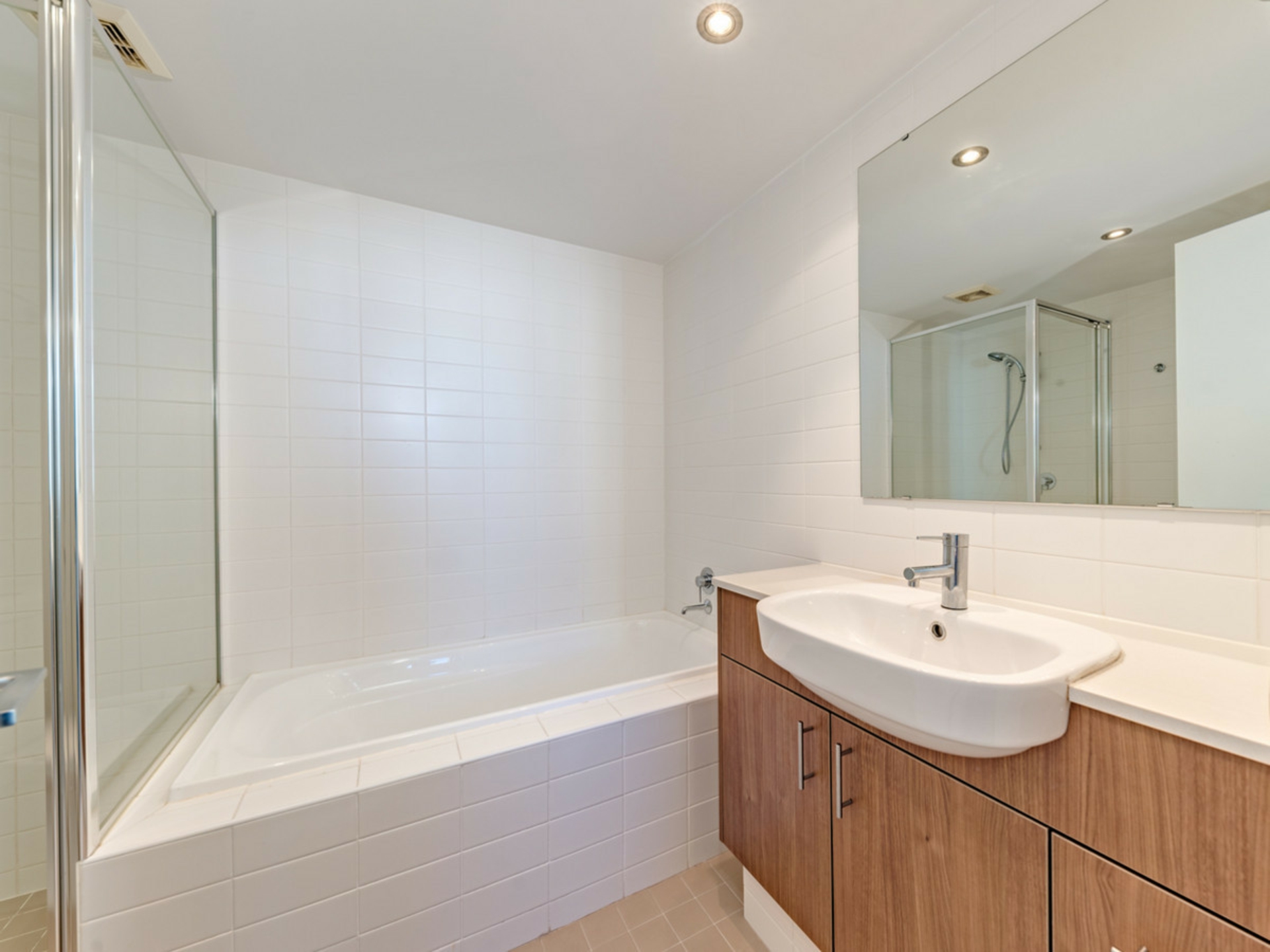 18/1 Douro Place — photo 11 of 18
