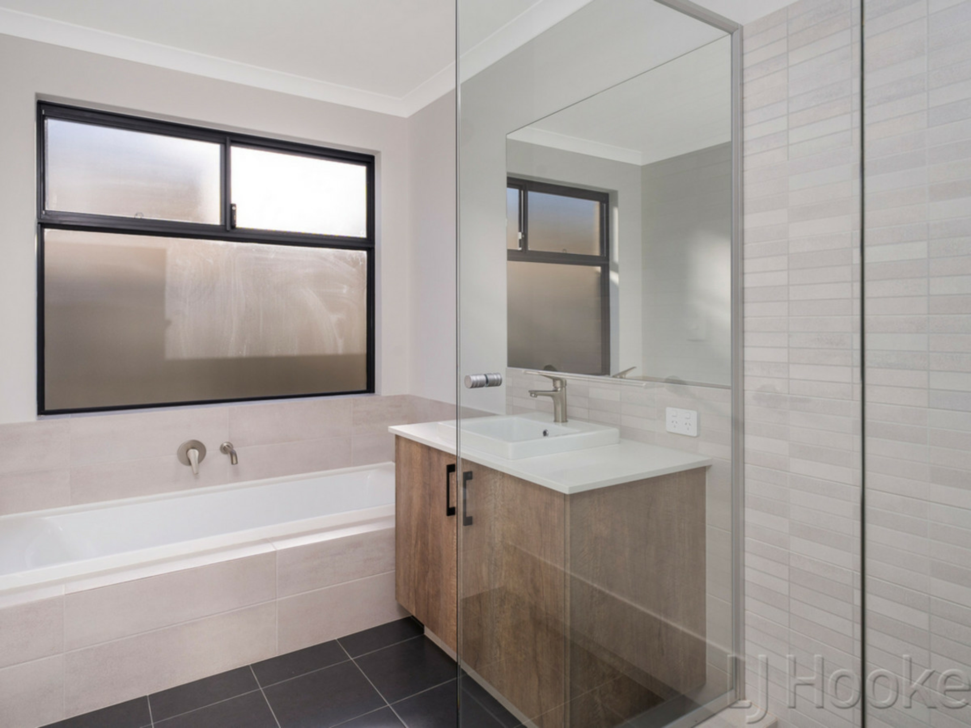7 Draper Way, ELLENBROOK
