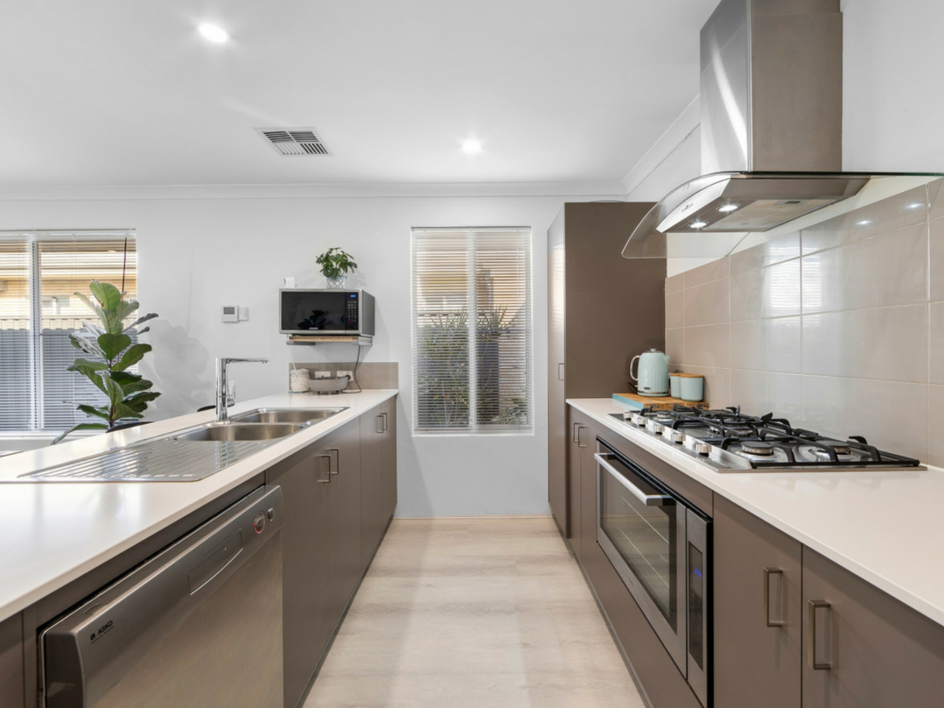 7 Durleigh Road, AVELEY