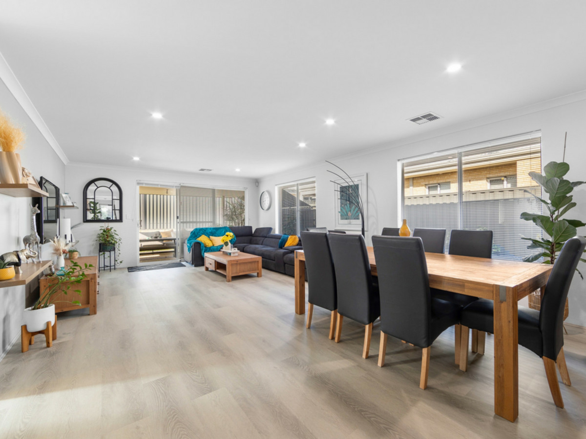 7 Durleigh Road, AVELEY