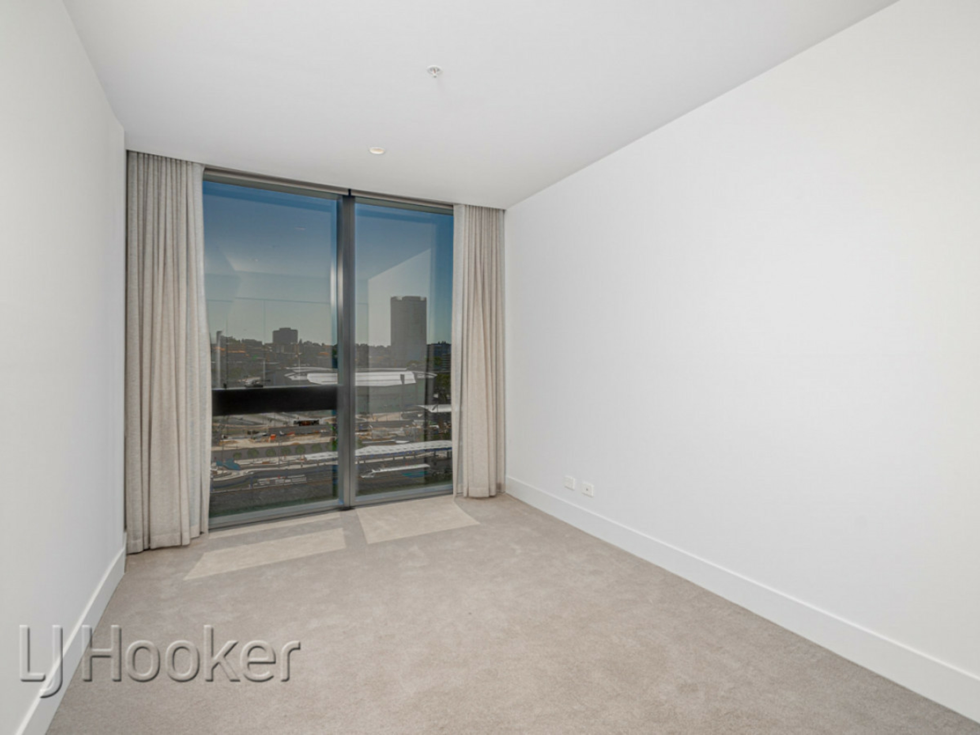 1002/11 Barrack Square, PERTH