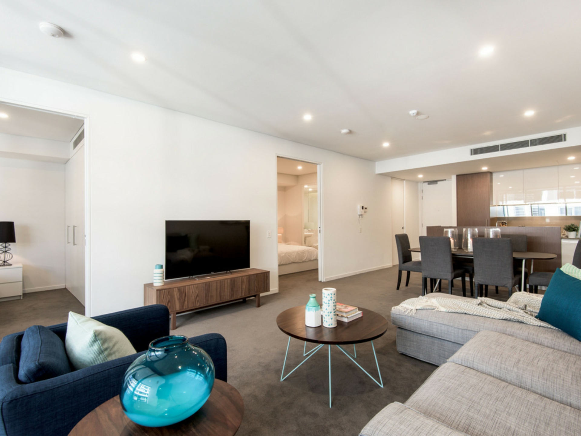 215/2 Moreau Parade, EAST PERTH
