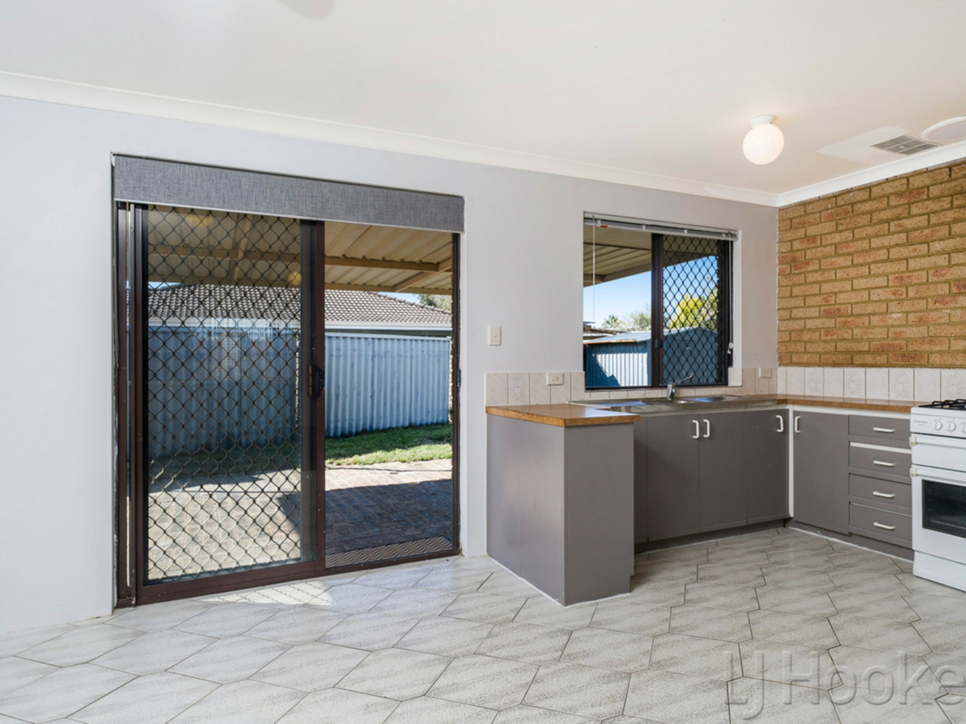 97A Morley Drive East, MORLEY