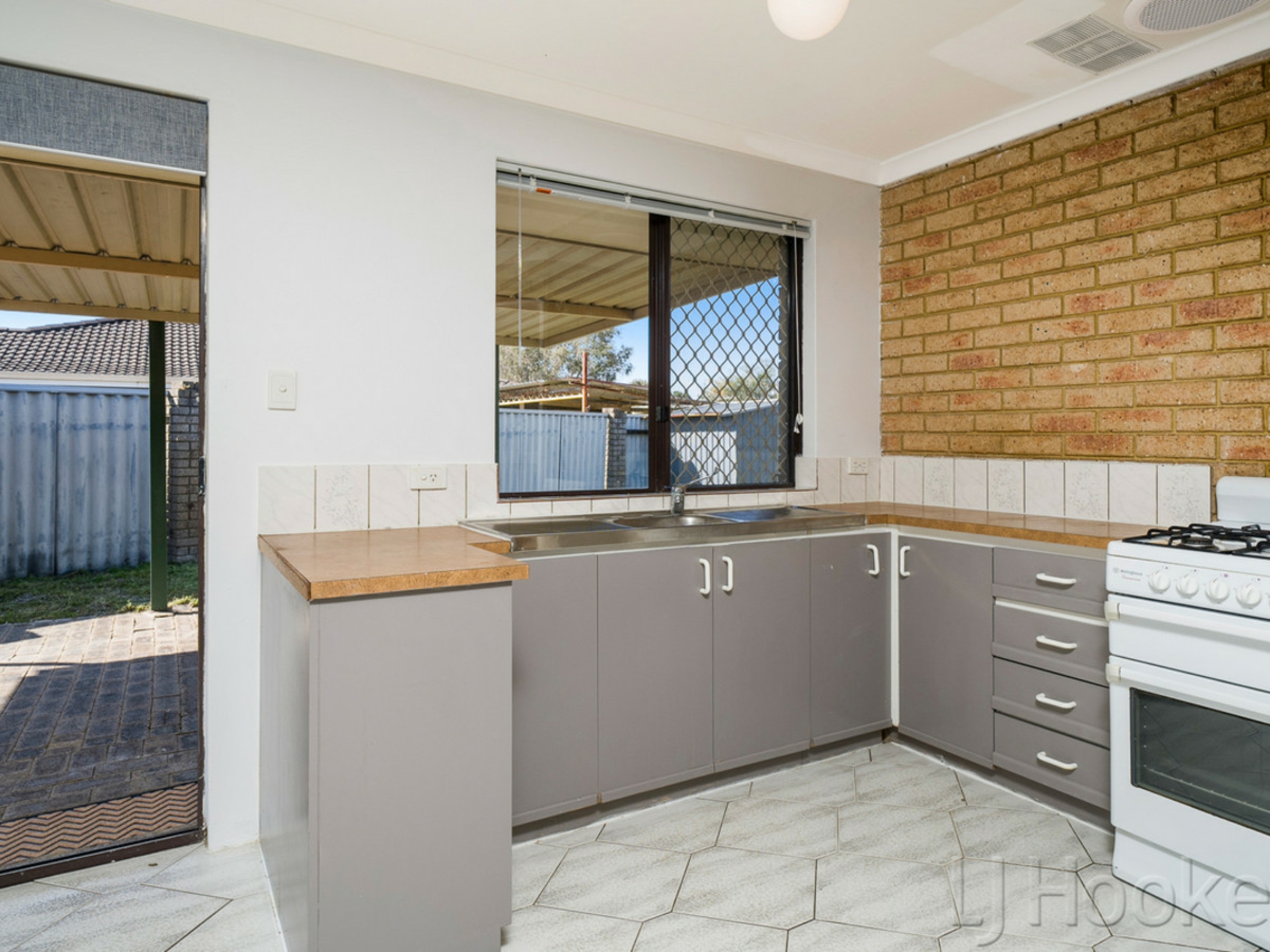 97A Morley Drive East, MORLEY