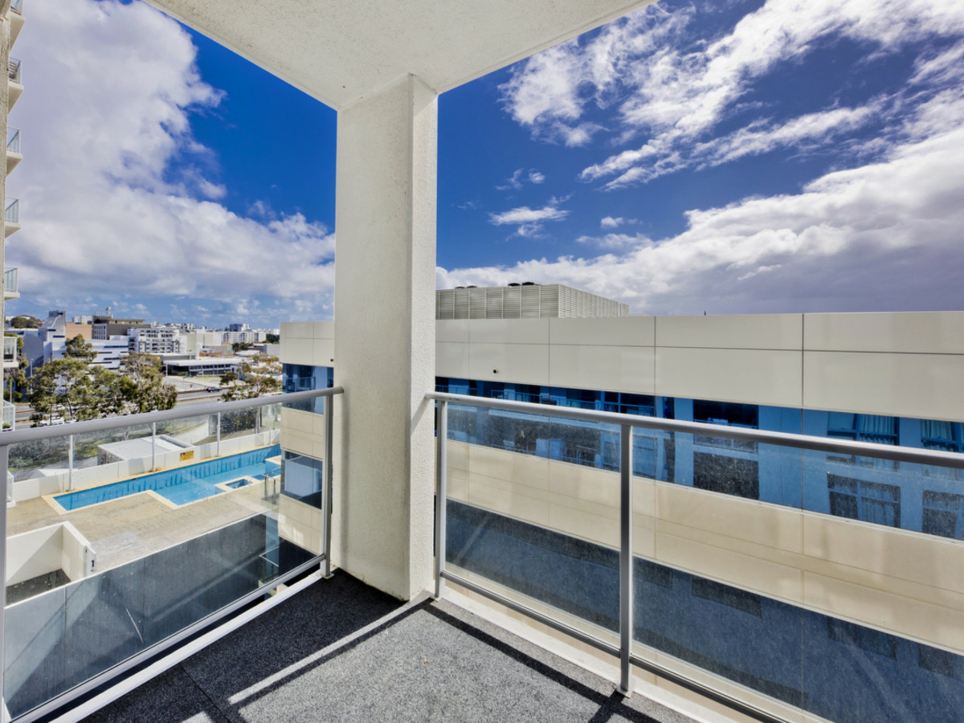 27/996 Hay Street, PERTH