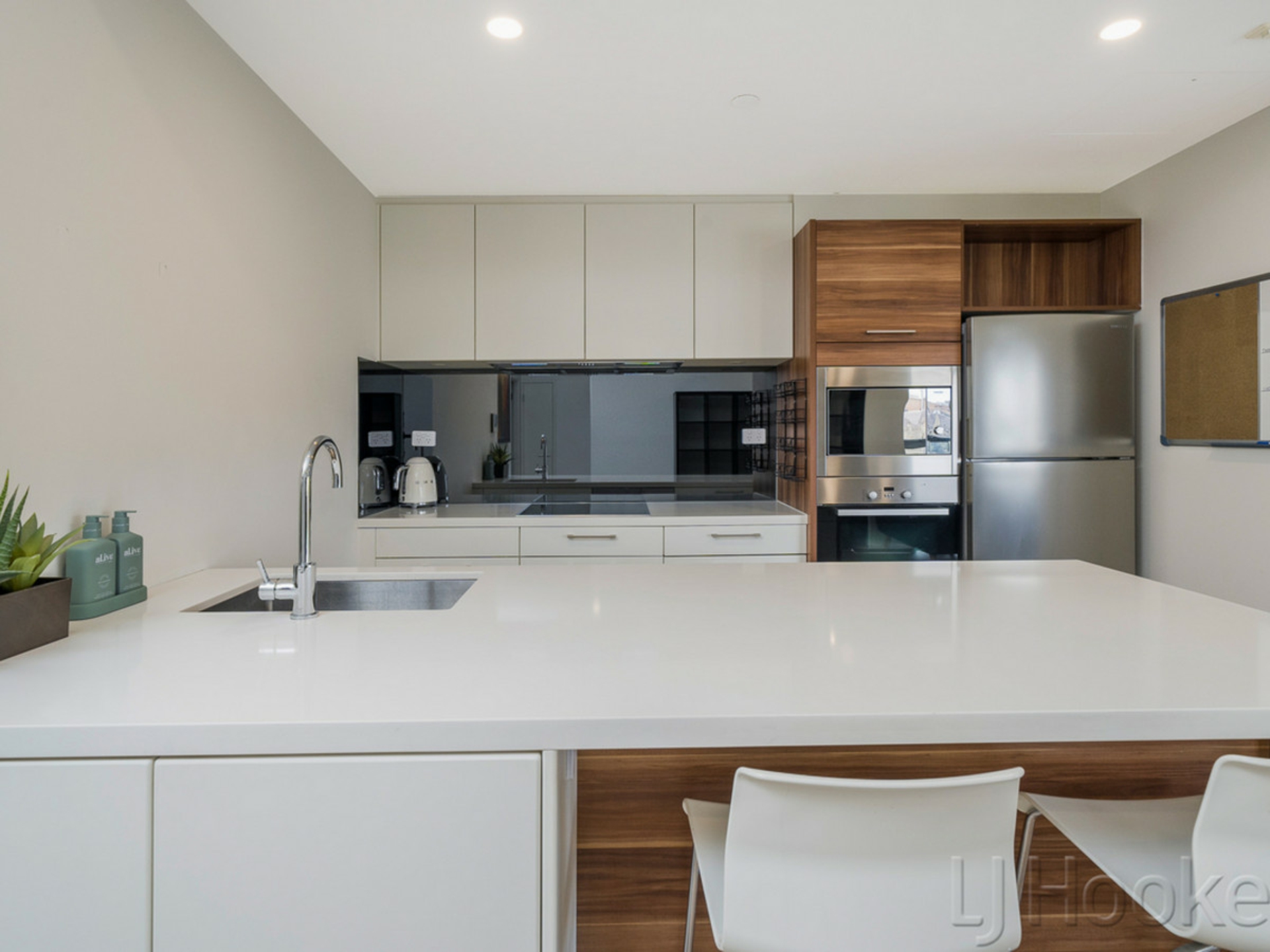 906/237 Adelaide Terrace, PERTH