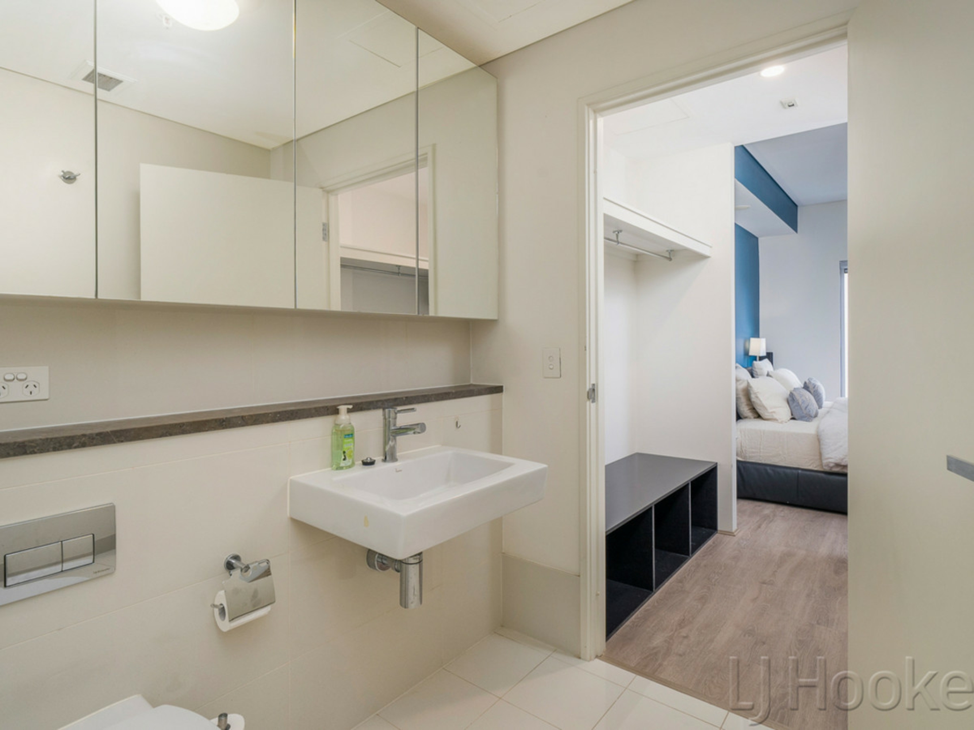 906/237 Adelaide Terrace, PERTH
