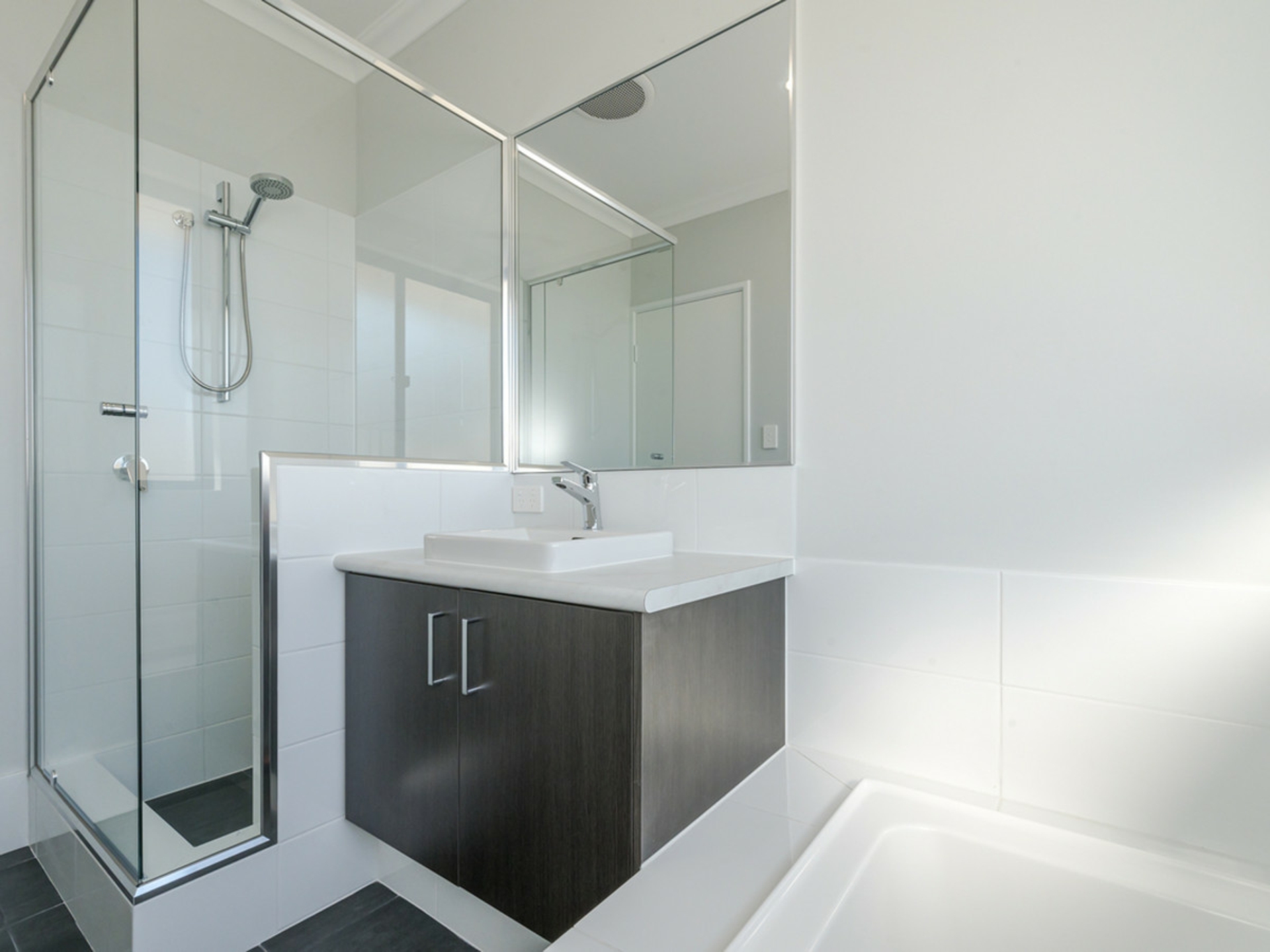1 Relaxation Loop, YANCHEP