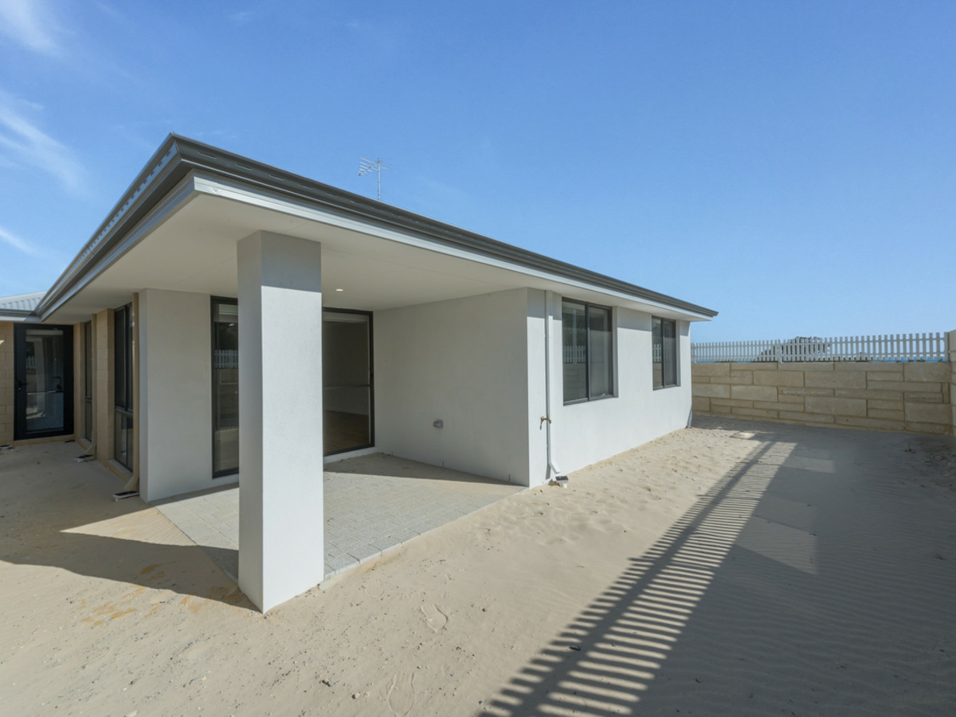1 Relaxation Loop, YANCHEP