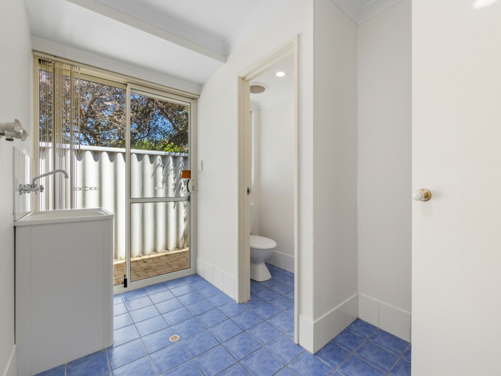 11A Ripley Place, MORLEY