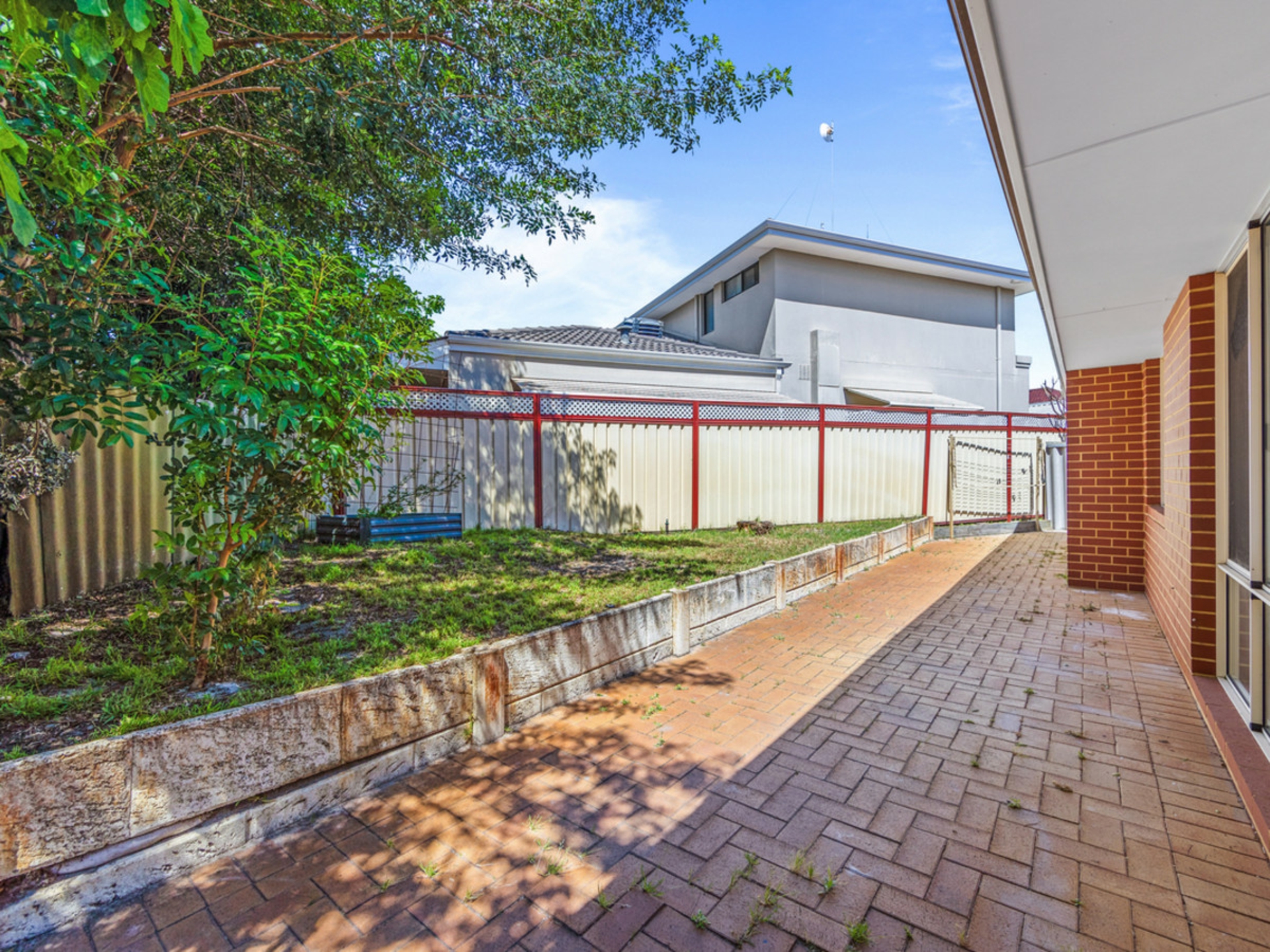 11A Ripley Place, MORLEY