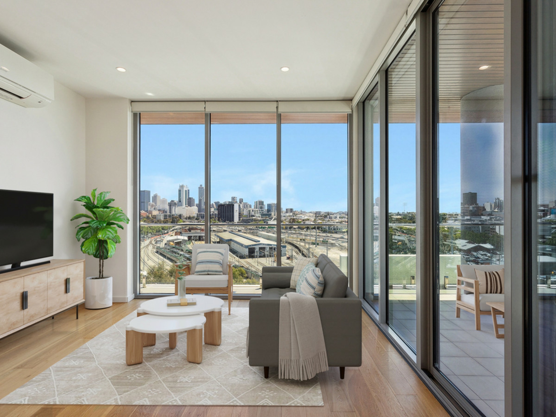 806/9 Tully Road, EAST PERTH