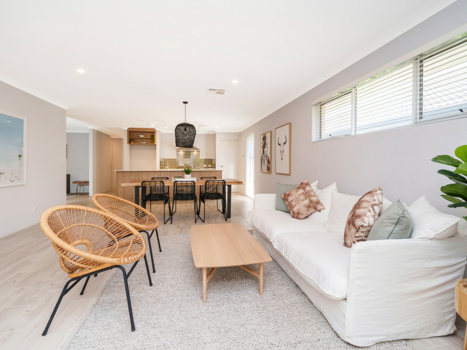 25 Serpentine Drive, SOUTH GUILDFORD