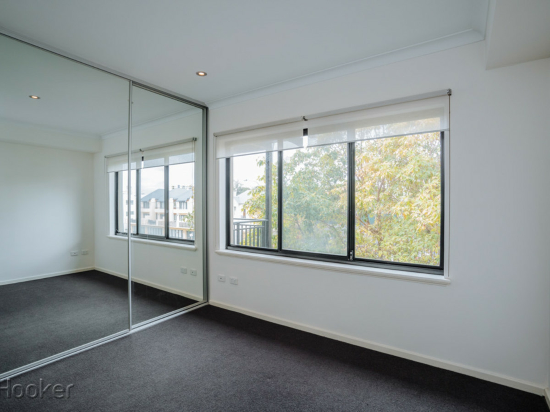 122/215 Stirling Street, PERTH