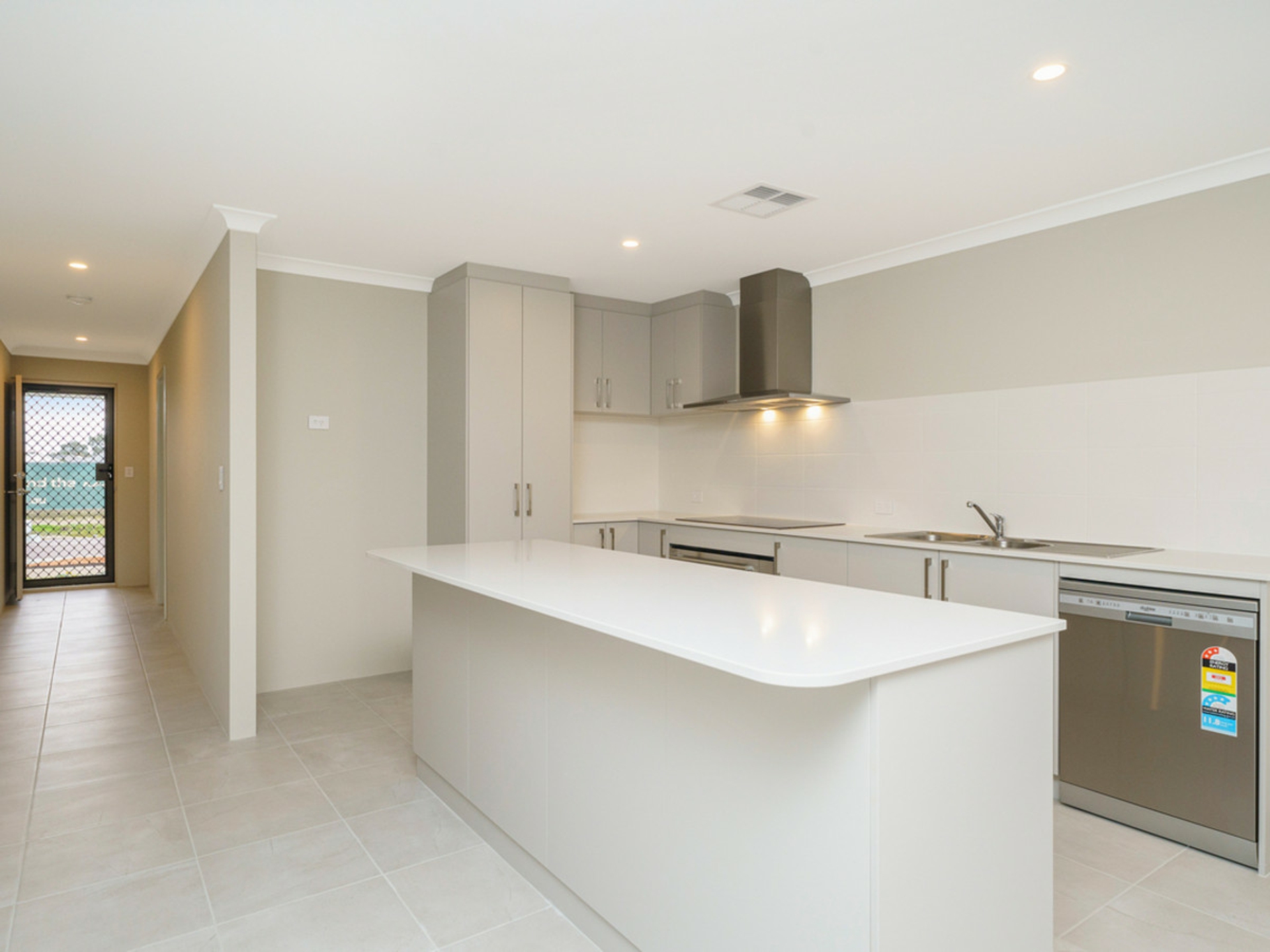 21 Karreen Way, South Guildford