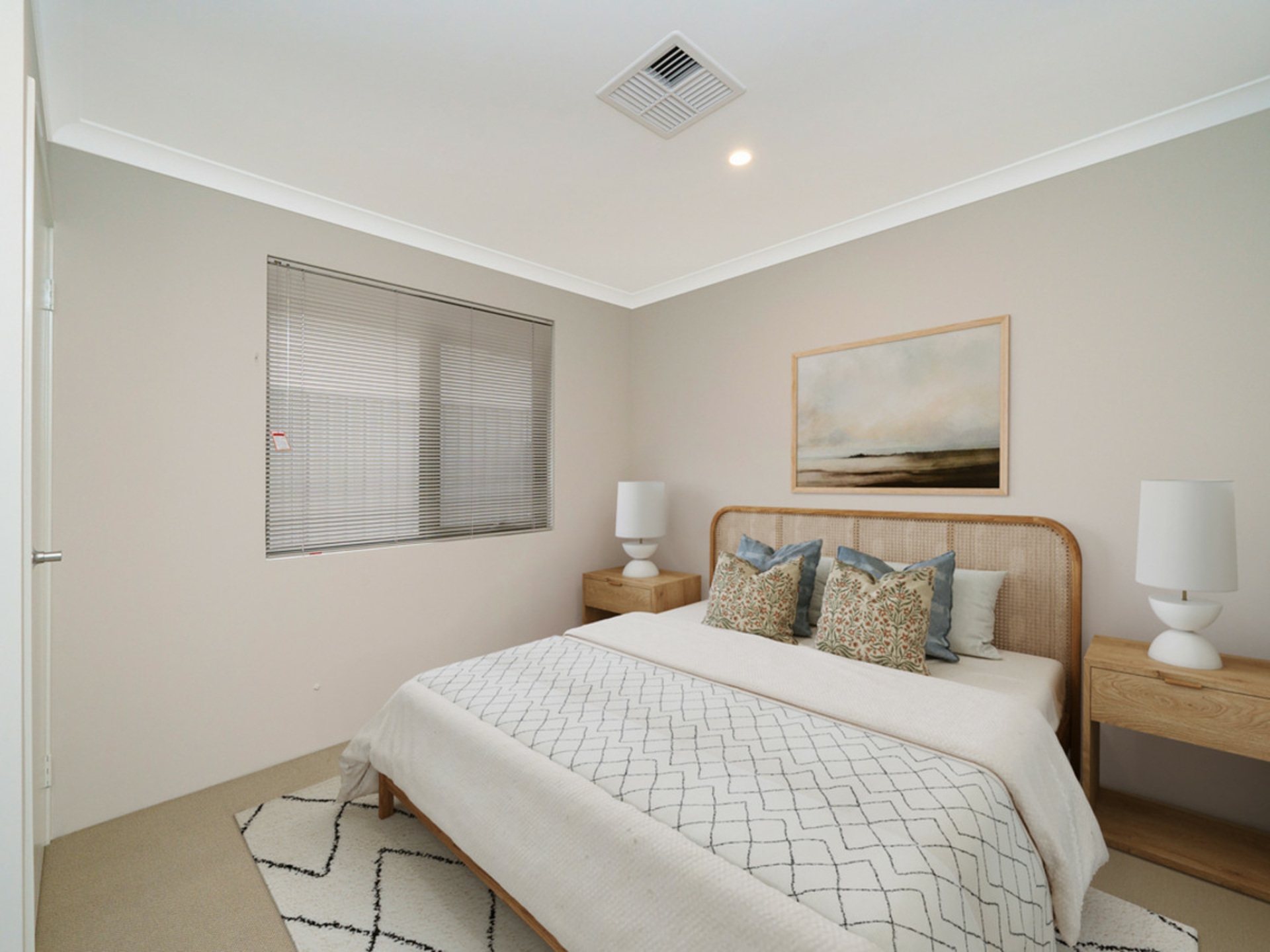 21 Karreen Way, South Guildford