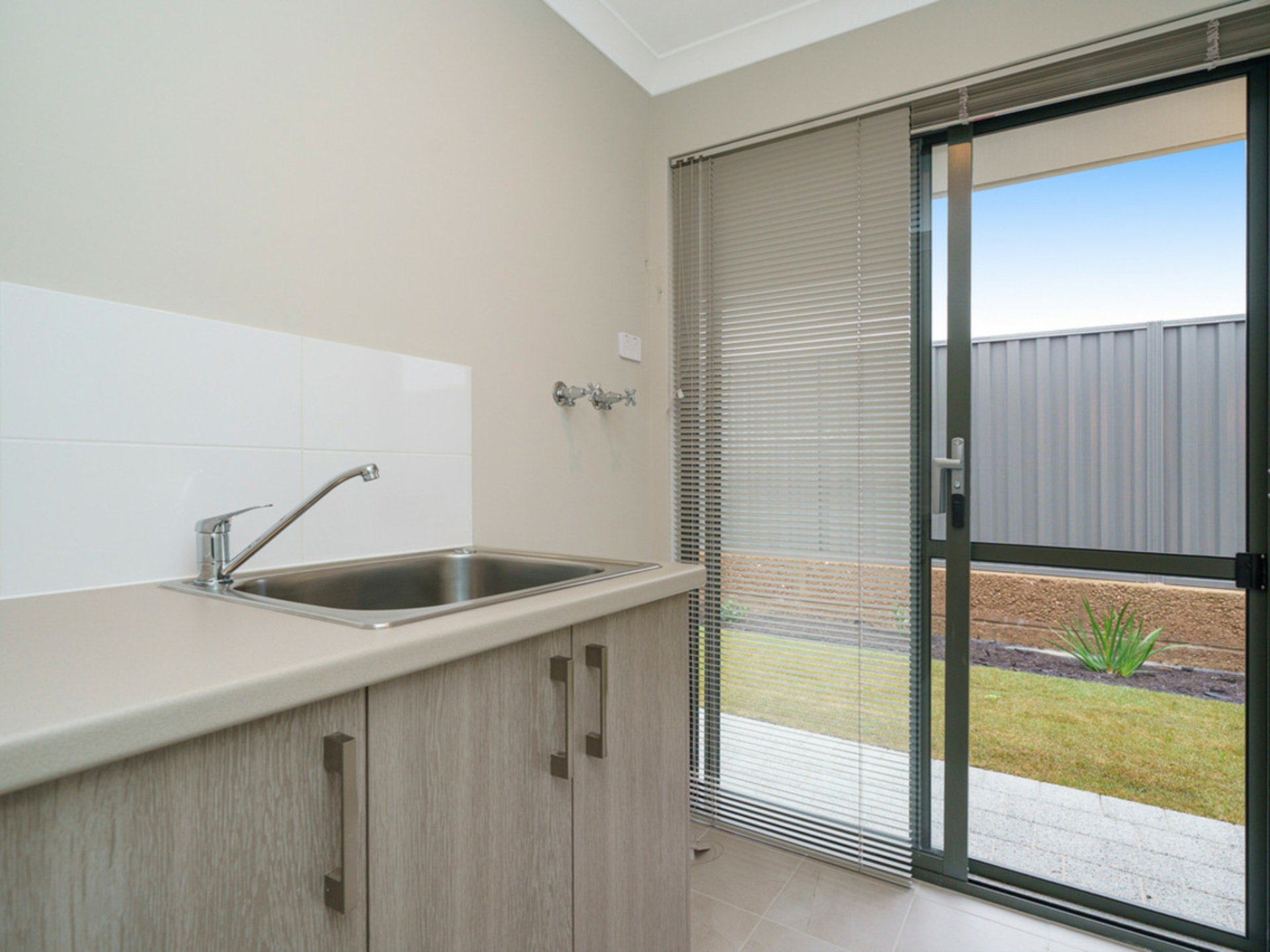 21 Karreen Way, South Guildford