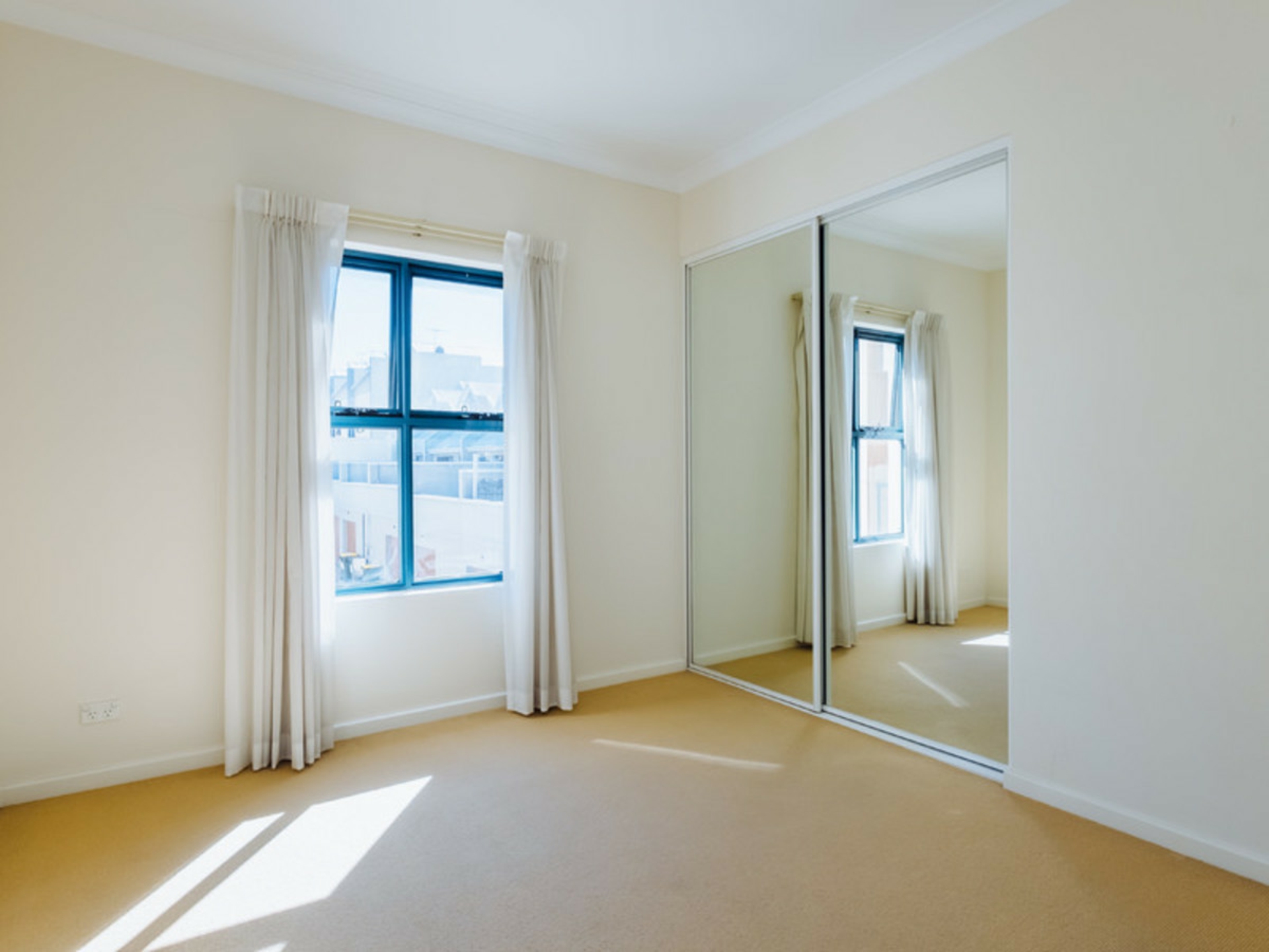 7/22 Saunders Street, EAST PERTH