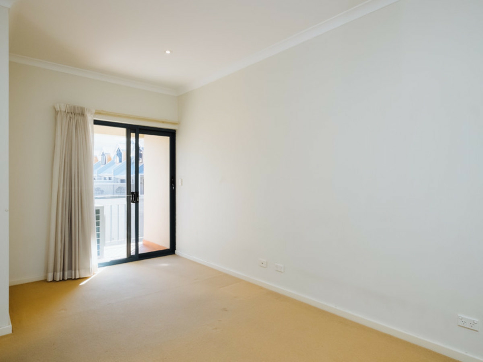 7/22 Saunders Street, EAST PERTH