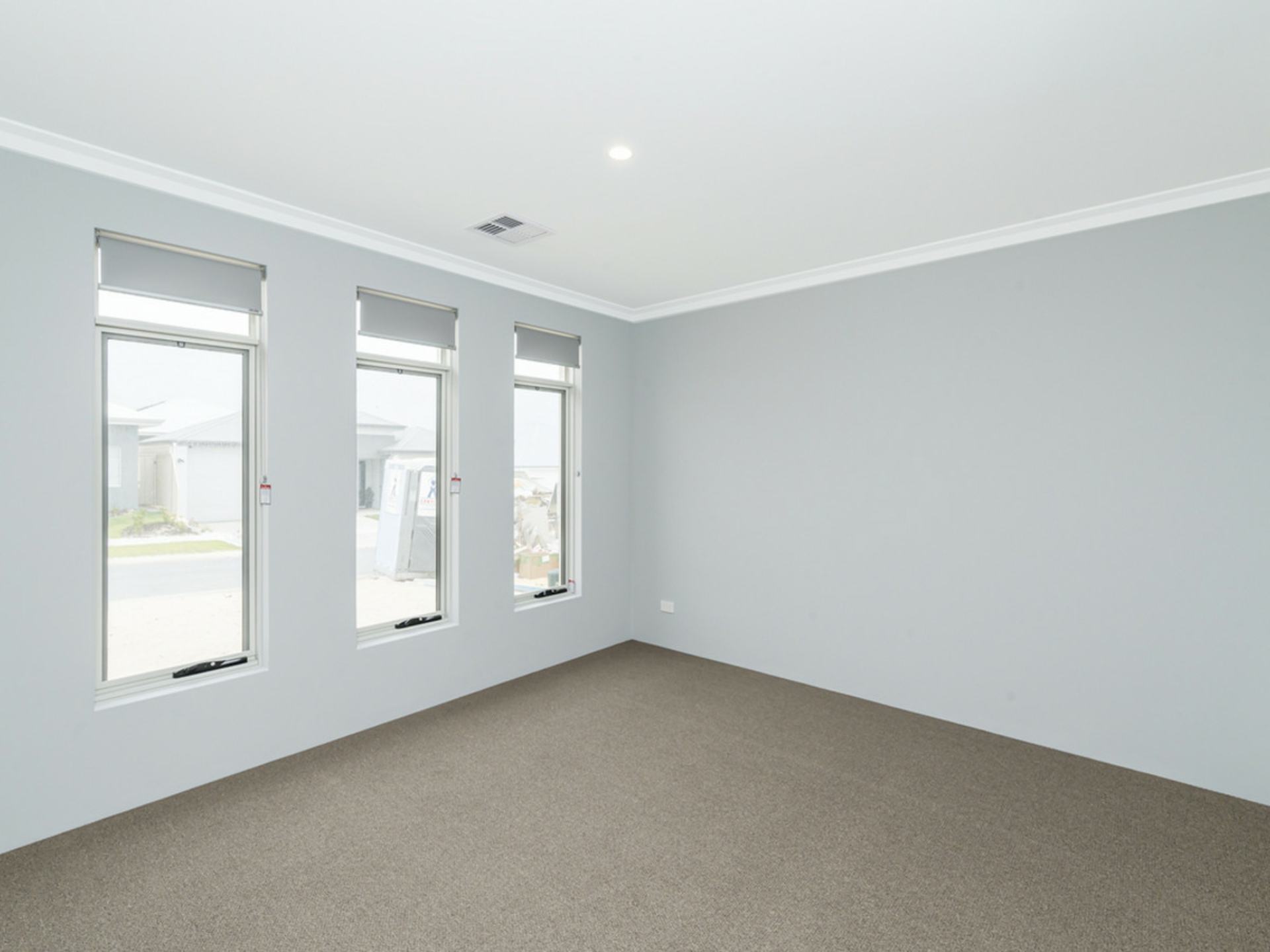 16 Holiday Way, YANCHEP