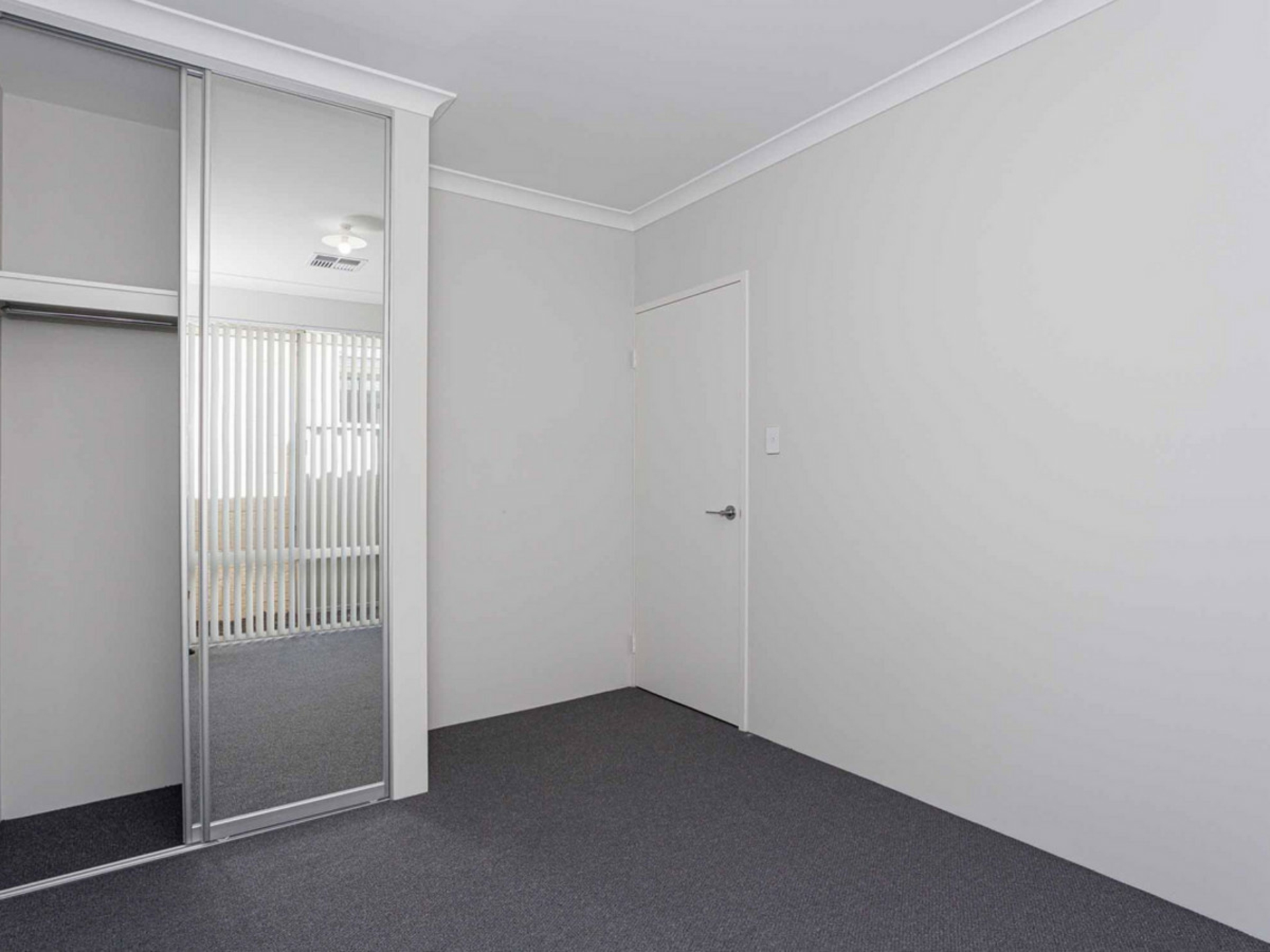 26 Gambier Grove, EGLINTON