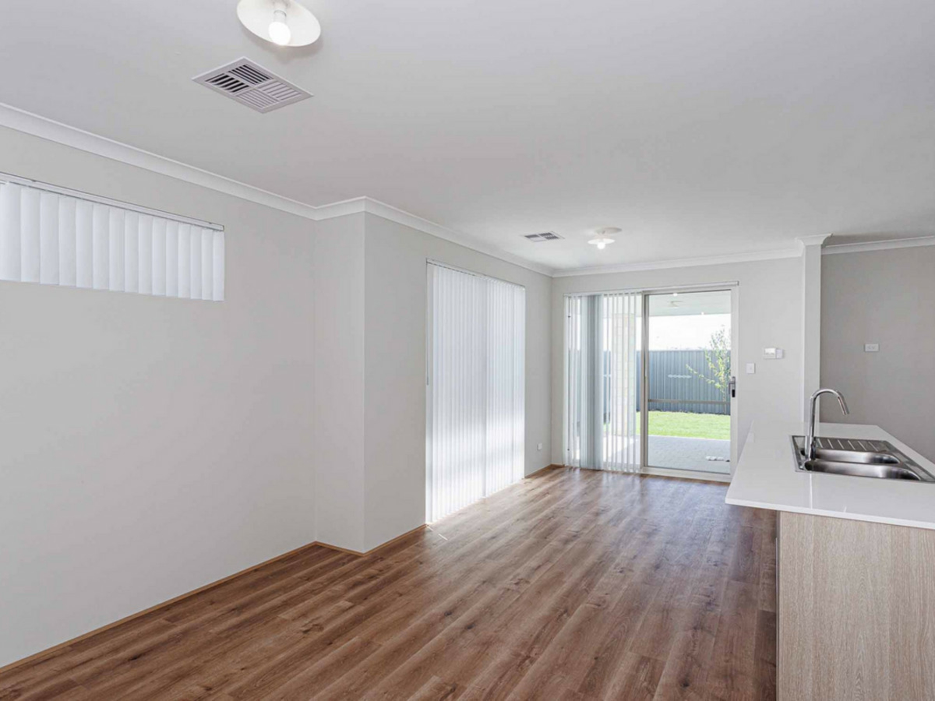 26 Gambier Grove, EGLINTON