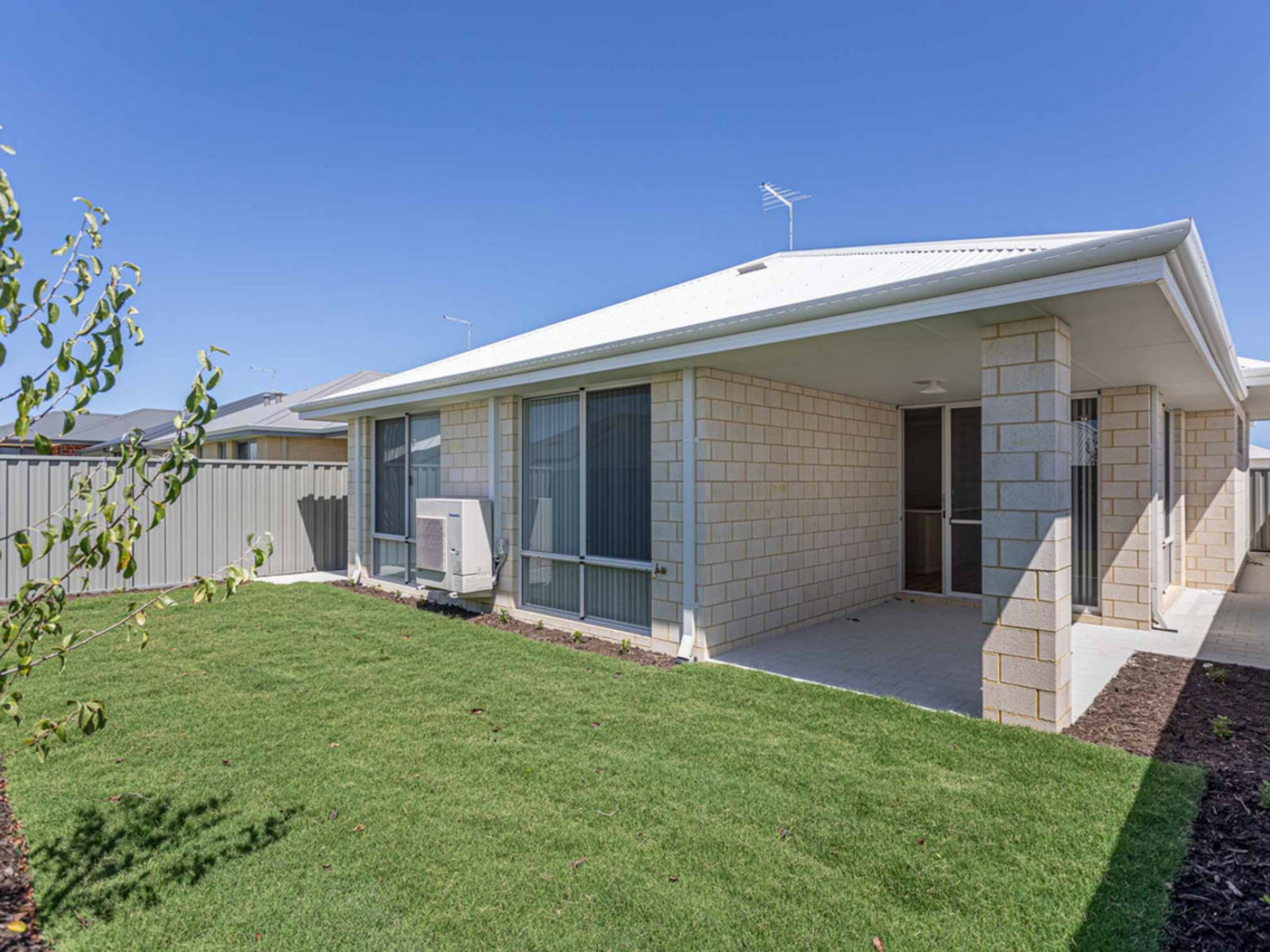 26 Gambier Grove, EGLINTON