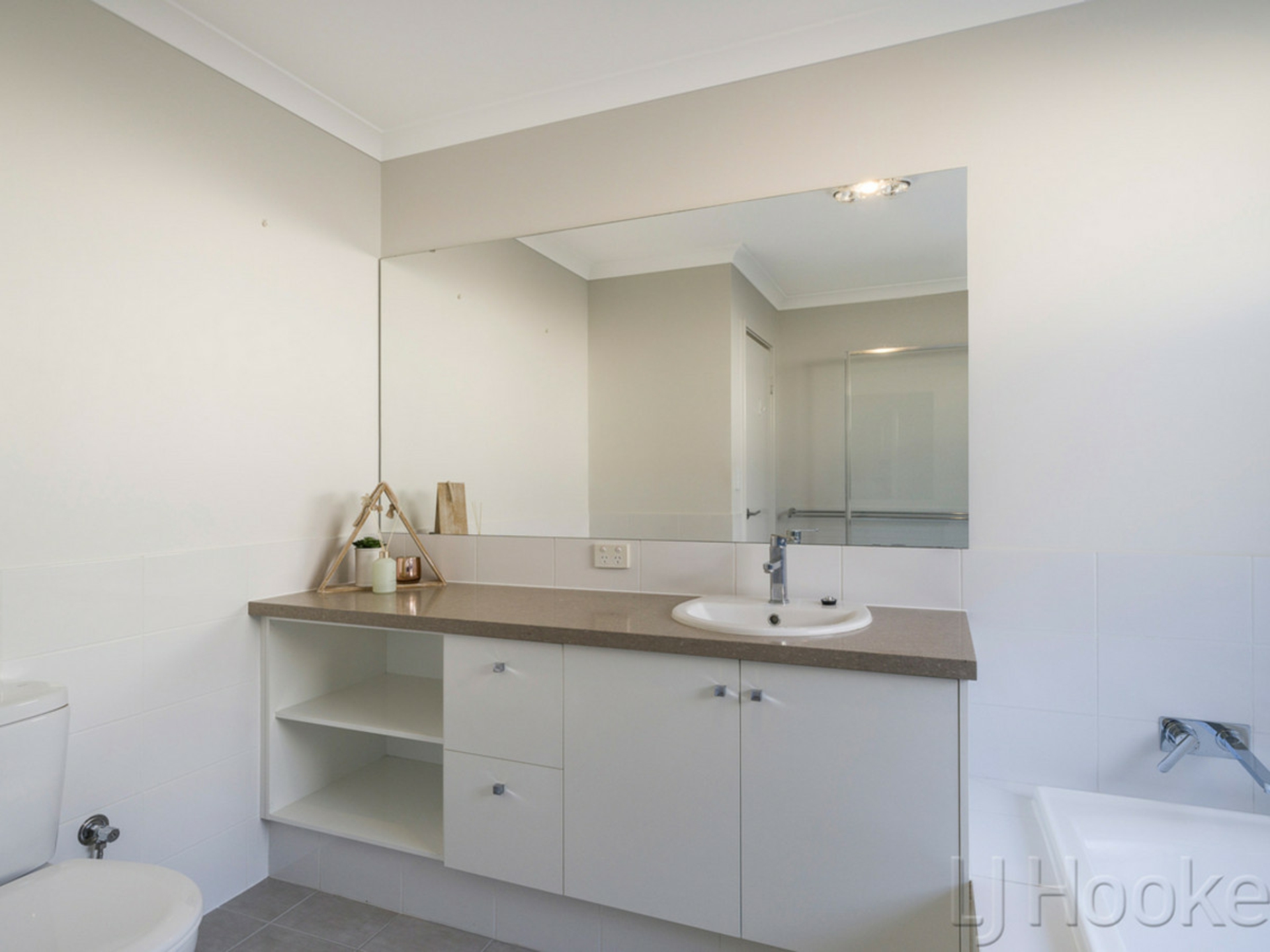 23A Donna Street, MORLEY