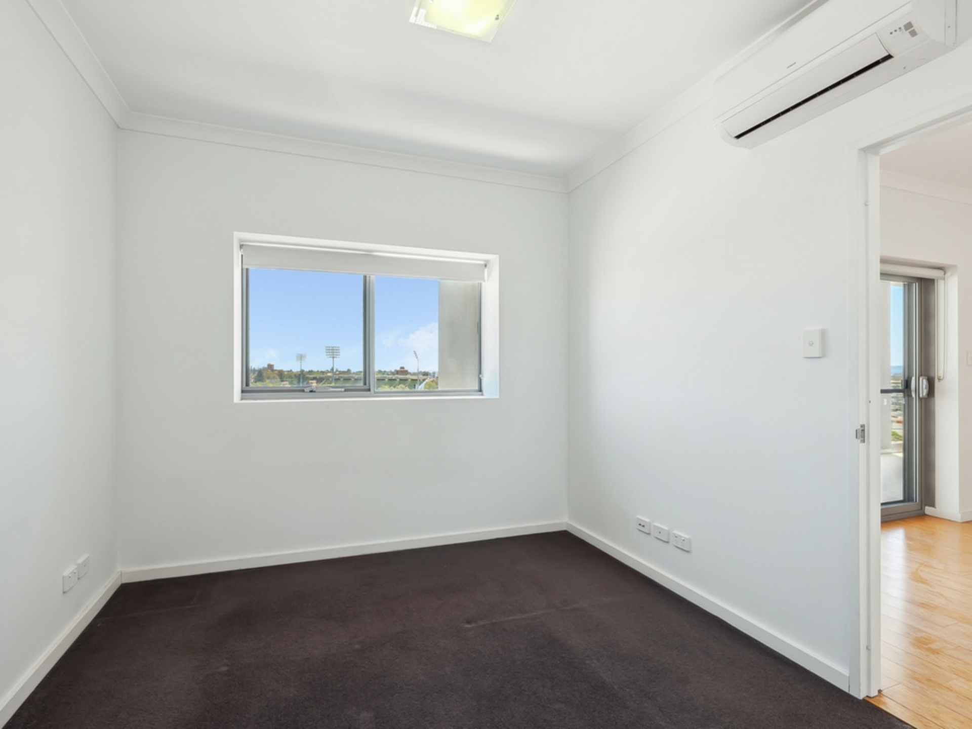 73/33 Newcastle Street, PERTH