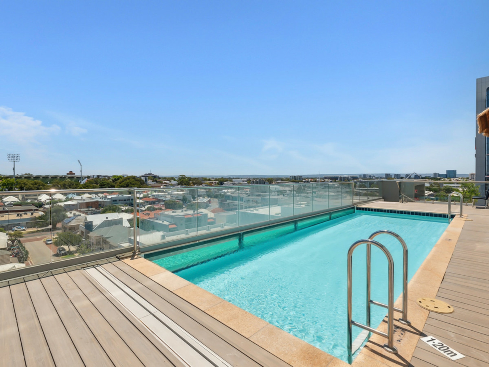 73/33 Newcastle Street, PERTH