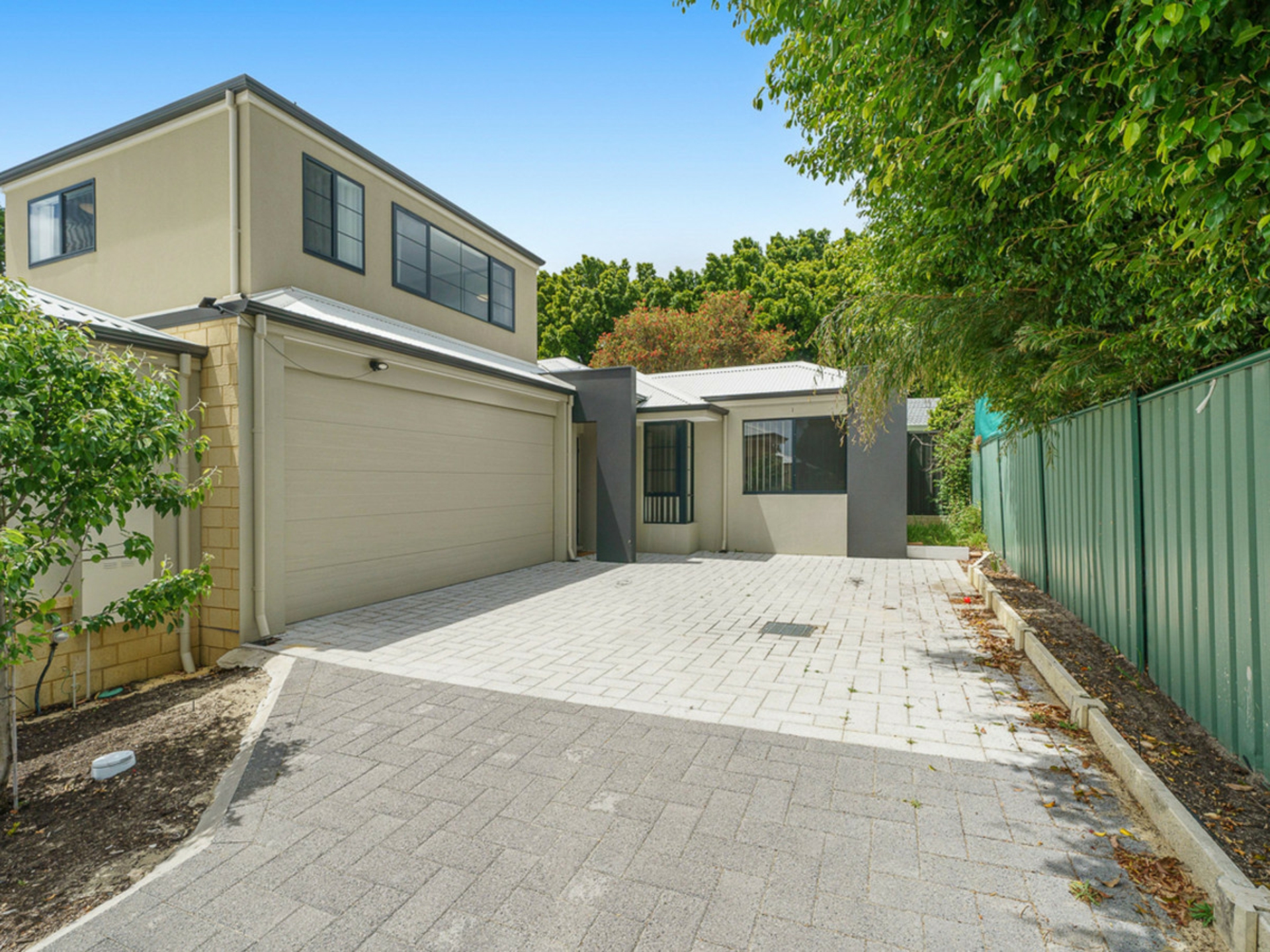 10d Smiths Avenue, REDCLIFFE