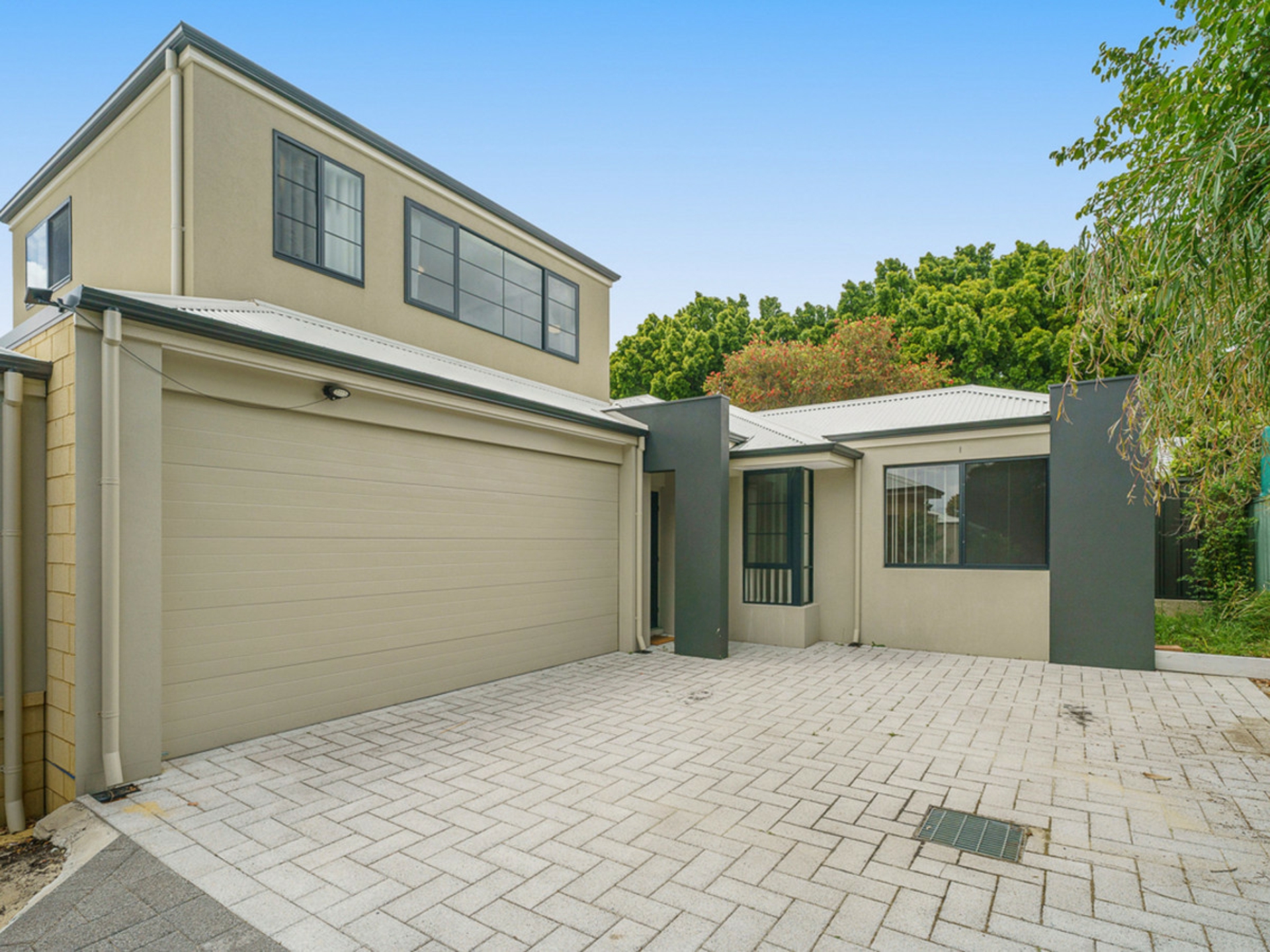 10d Smiths Avenue, REDCLIFFE