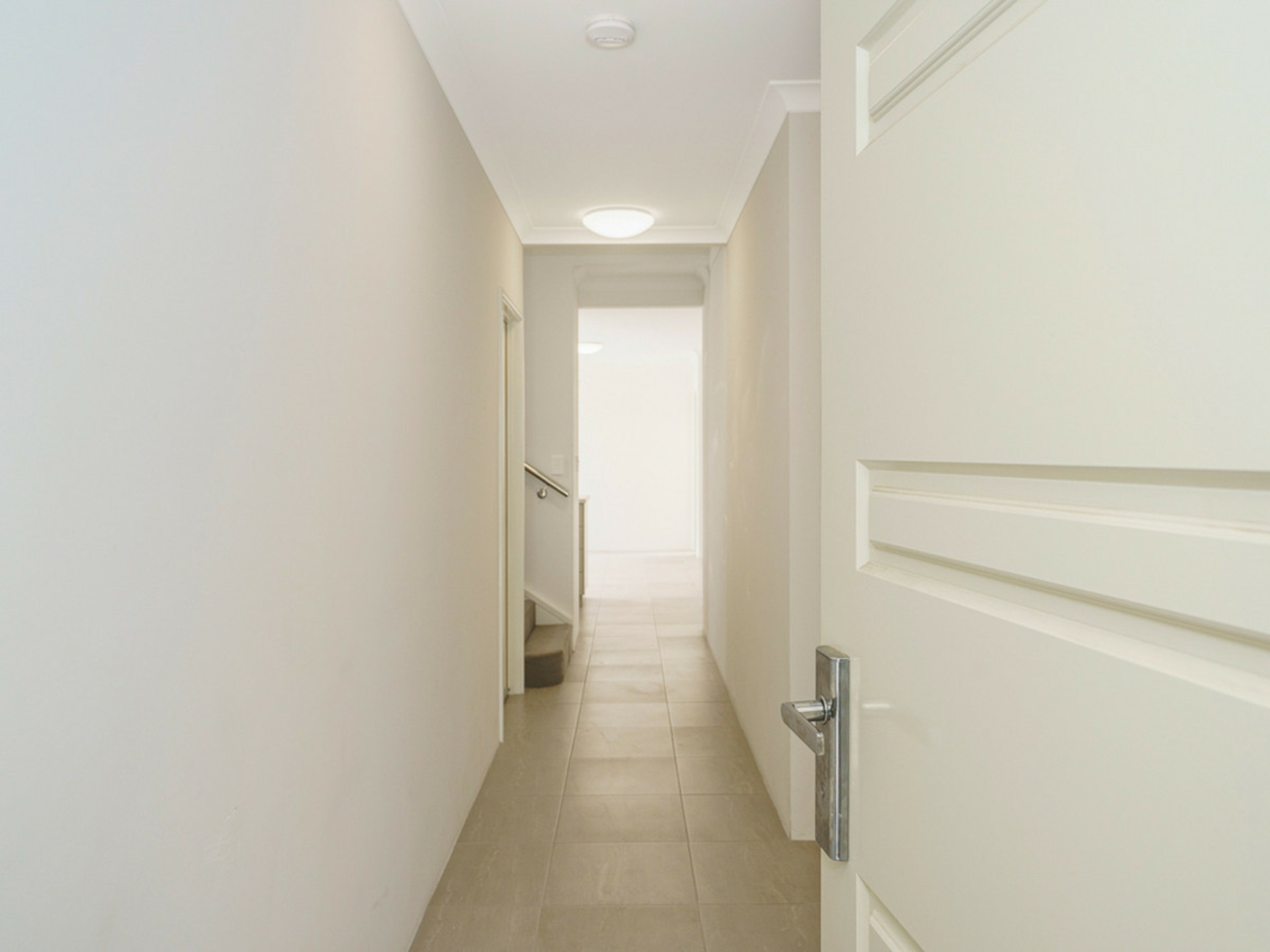 10d Smiths Avenue, REDCLIFFE