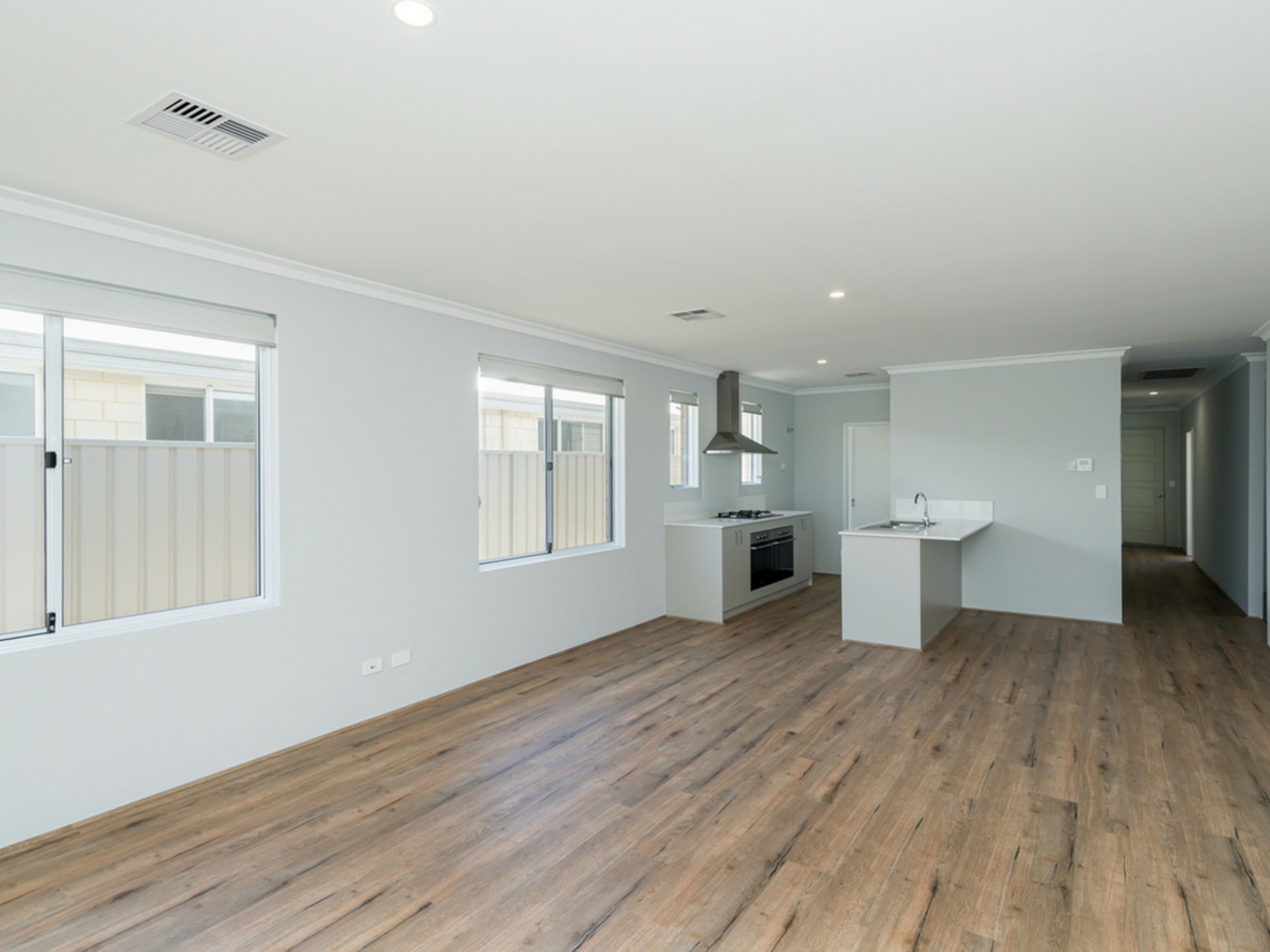 6 Holiday Way, YANCHEP