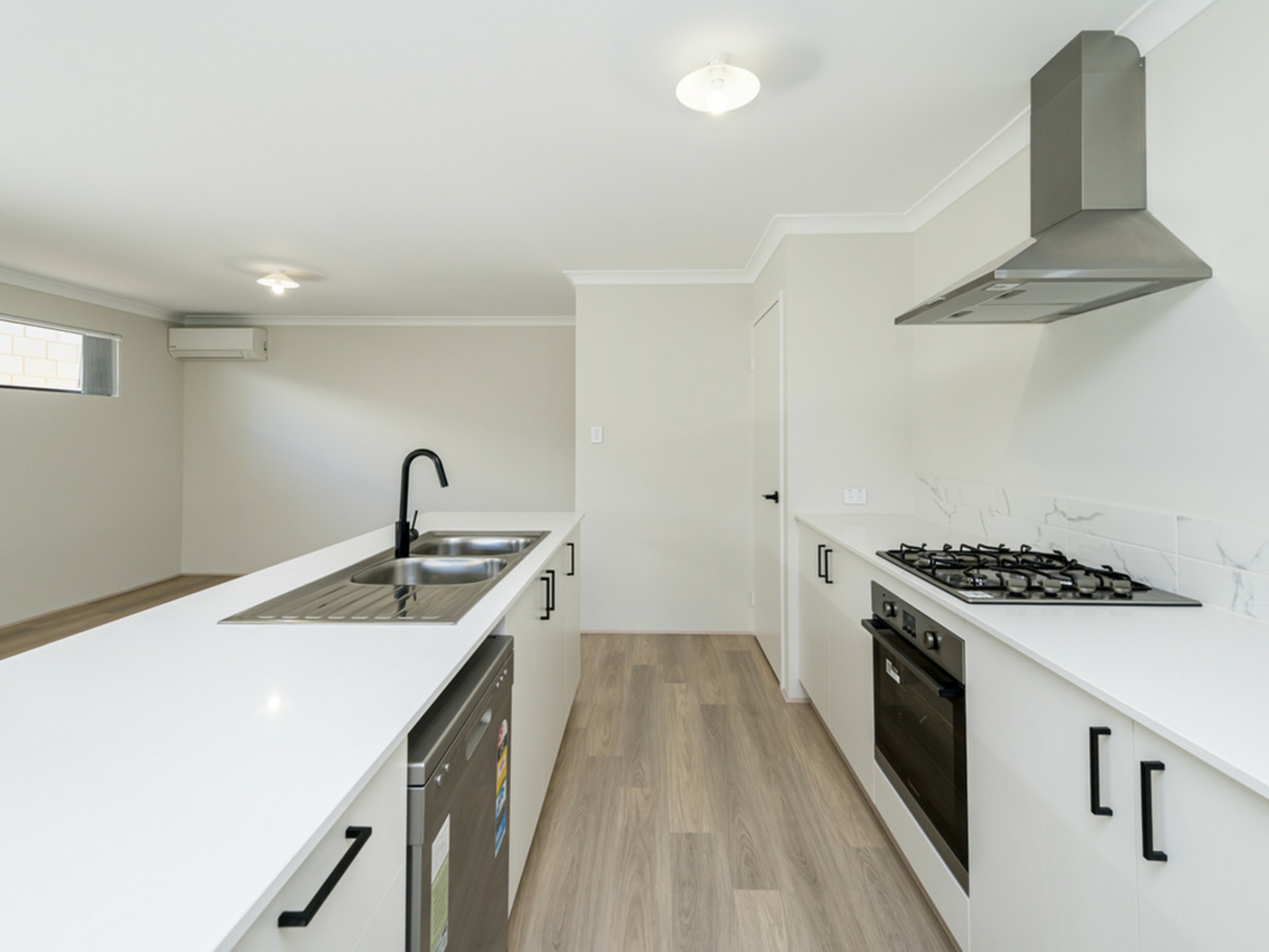 3 Limestone Avenue, HENLEY BROOK