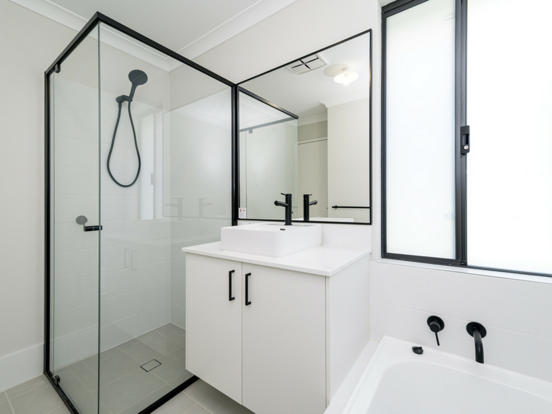 3 Limestone Avenue, HENLEY BROOK